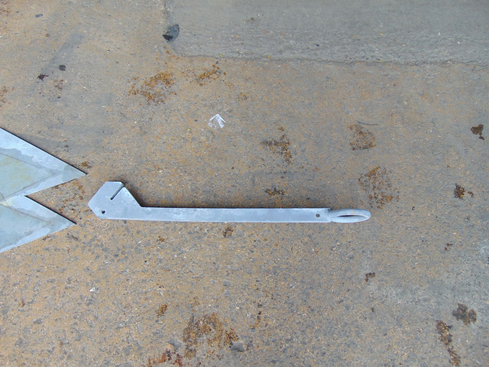 Unissued Galvanised Unissued Winching Anchor - Image 6 of 8