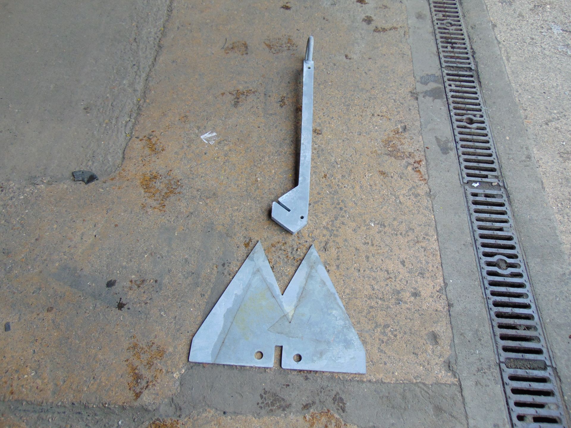 Unissued Galvanised Unissued Winching Anchor - Bild 5 aus 8