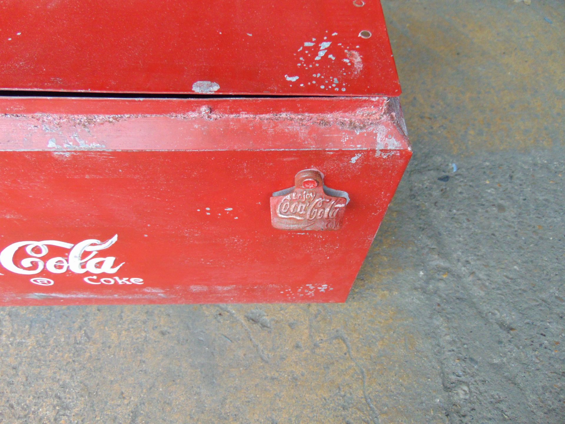 Galvanised Double Coca Cola Cool Box with Bottle Opener etc, Size L 70 x W45 x H44 cms - Image 2 of 7