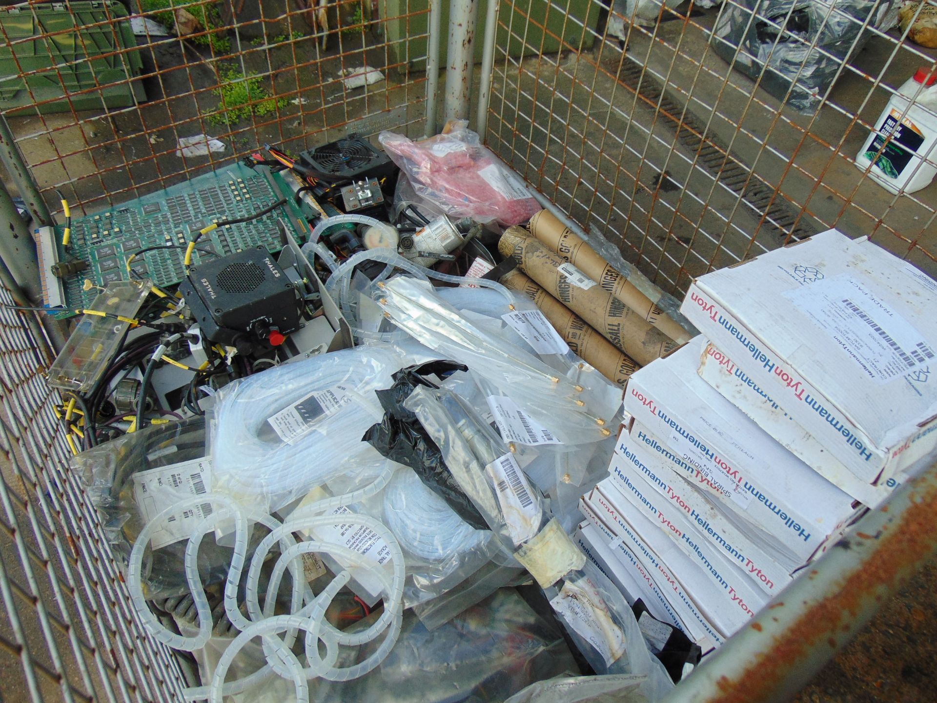 1 x Stillage Electrical Spares, Cables, PCB's etc - Image 7 of 9