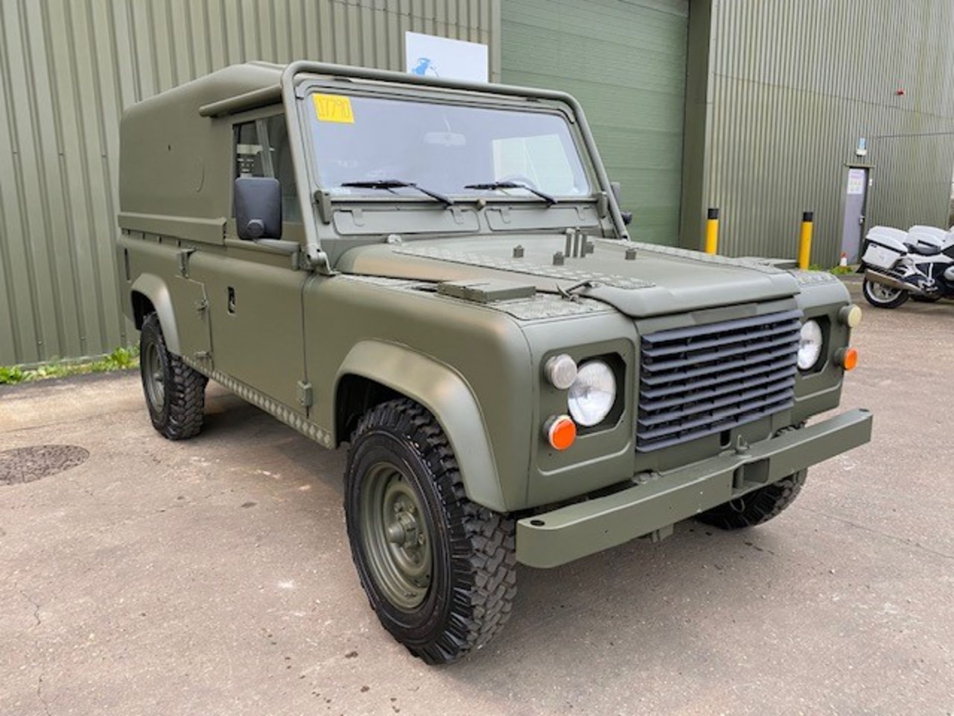 Land Rover Defender 110 Tithonus LHD - Image 10 of 54