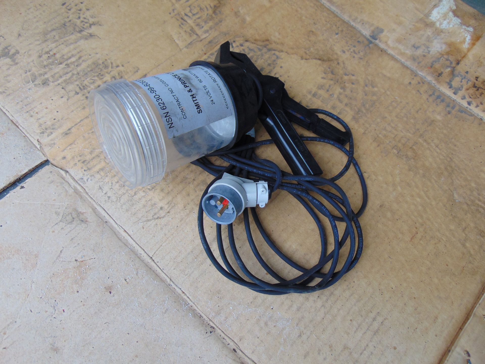 New Unissued Smith and Prince 24v Inspection Lamp - Image 5 of 5