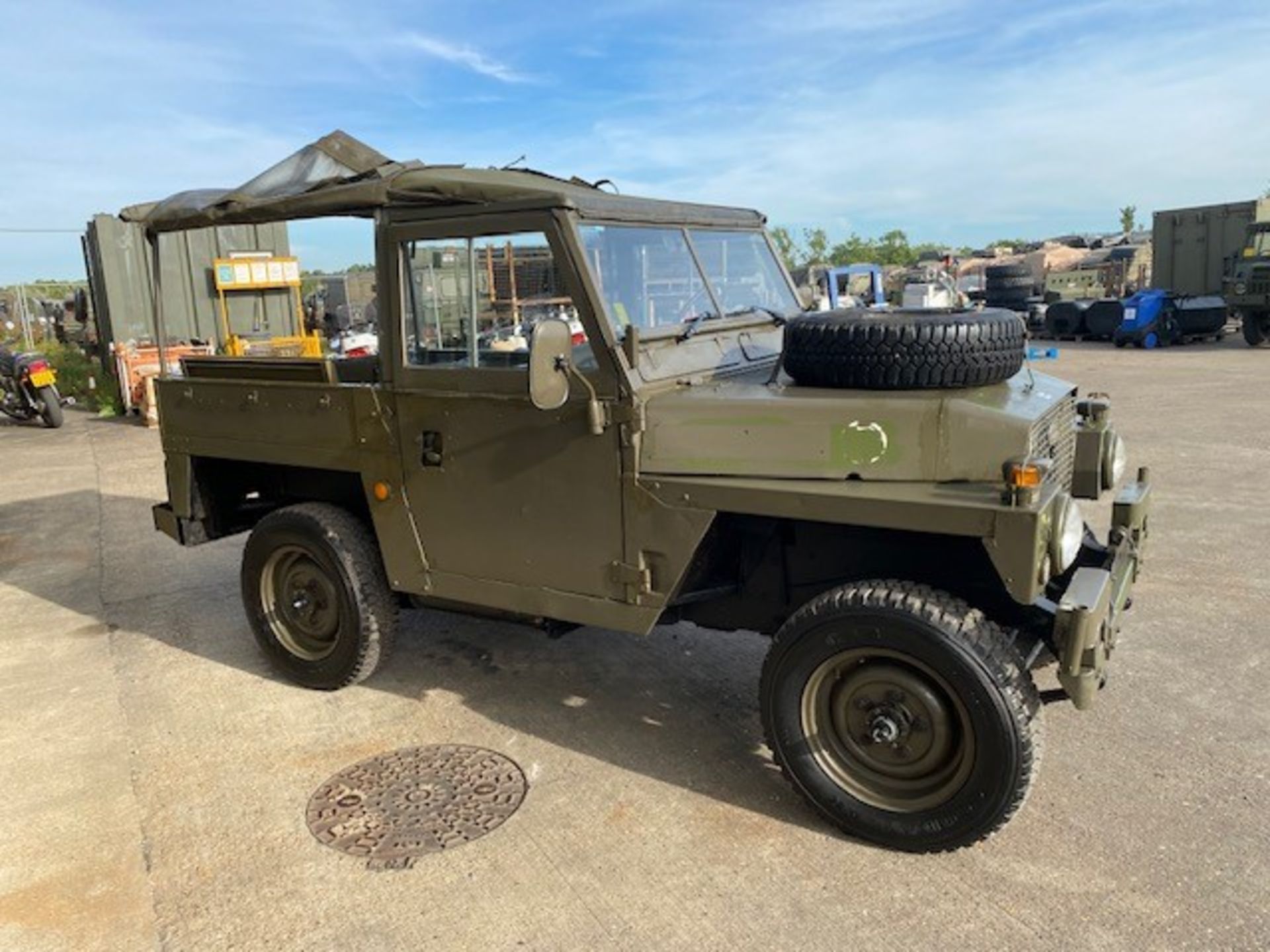 Land Rover Lightweight 2.25 diesel LHD soft top - Bild 56 aus 57