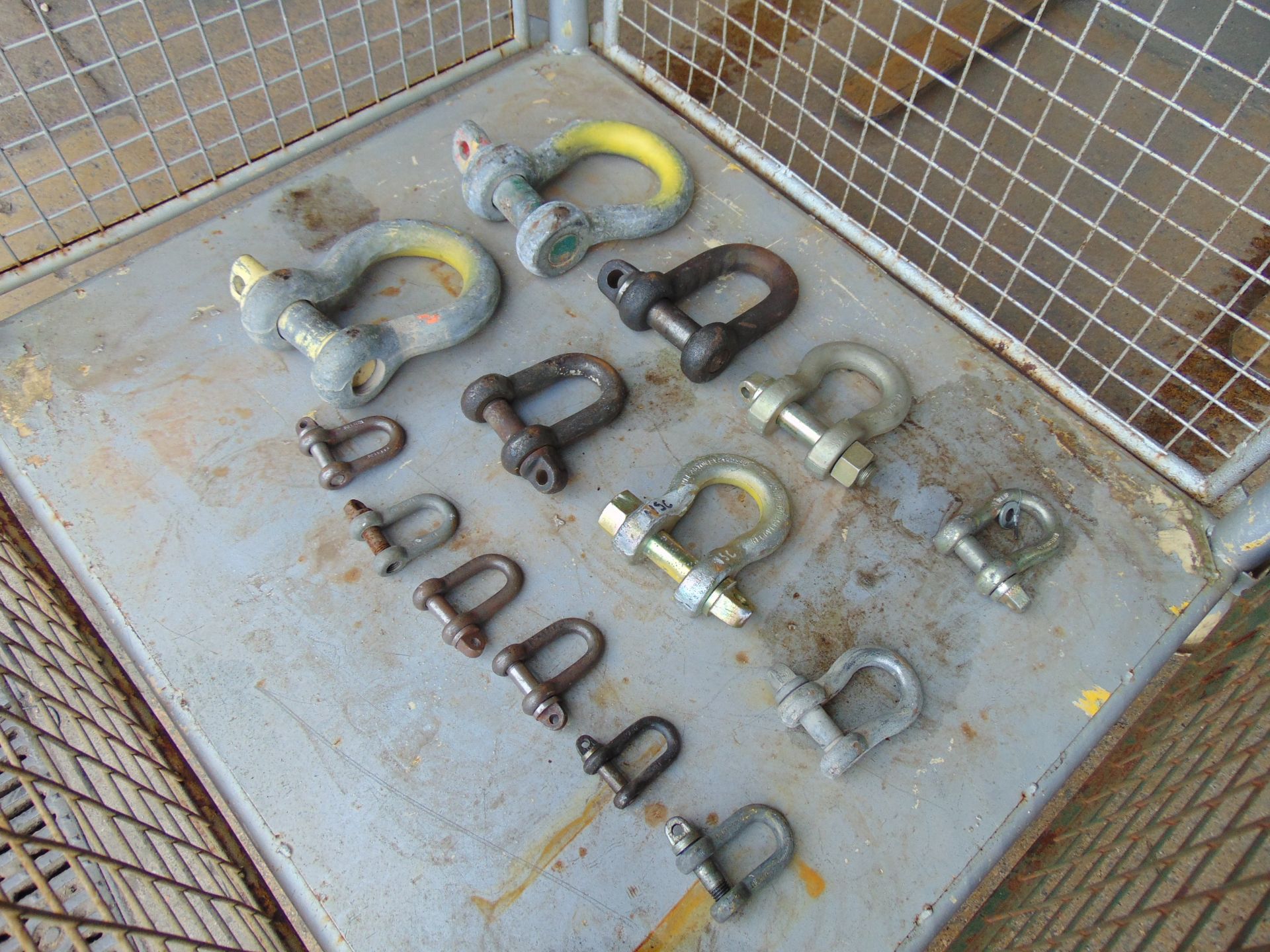 14 x Recovery D Shackles 50 ton to 3 ton - Image 2 of 5
