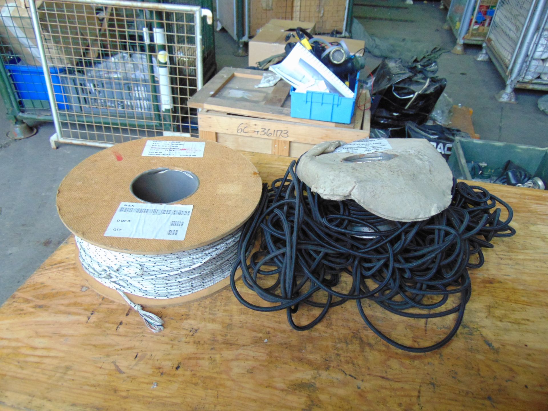 1 Roll 439m White/Black cord and 1 Roll of 100m Bungee Shock Cord - Image 2 of 7