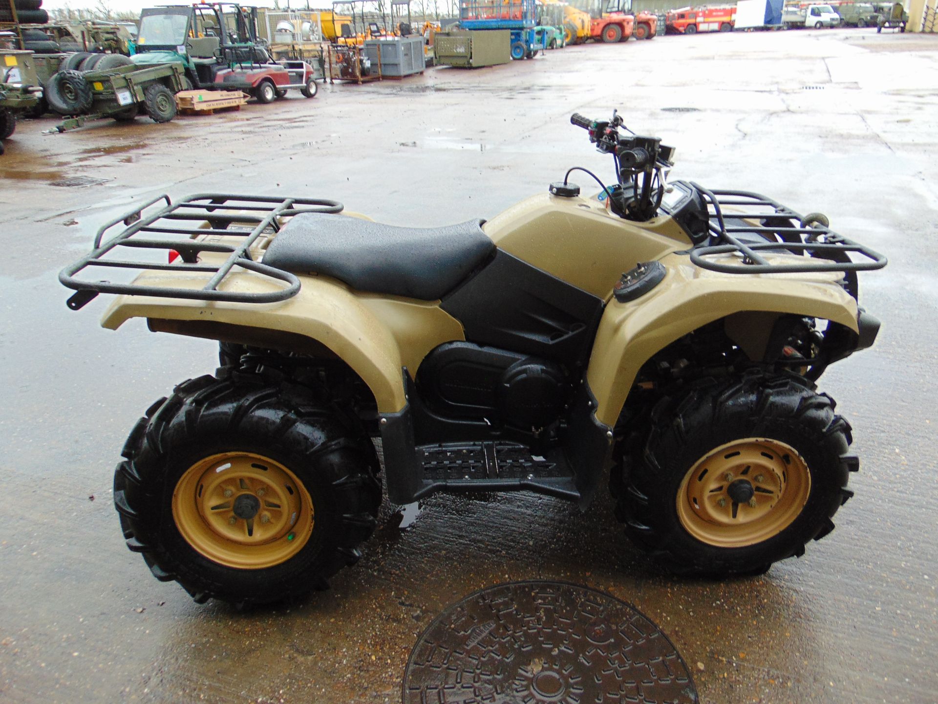 Yamaha Grizzly 450 4 x 4 ATV Quad Bike 1518 hours only from MOD - Image 7 of 24