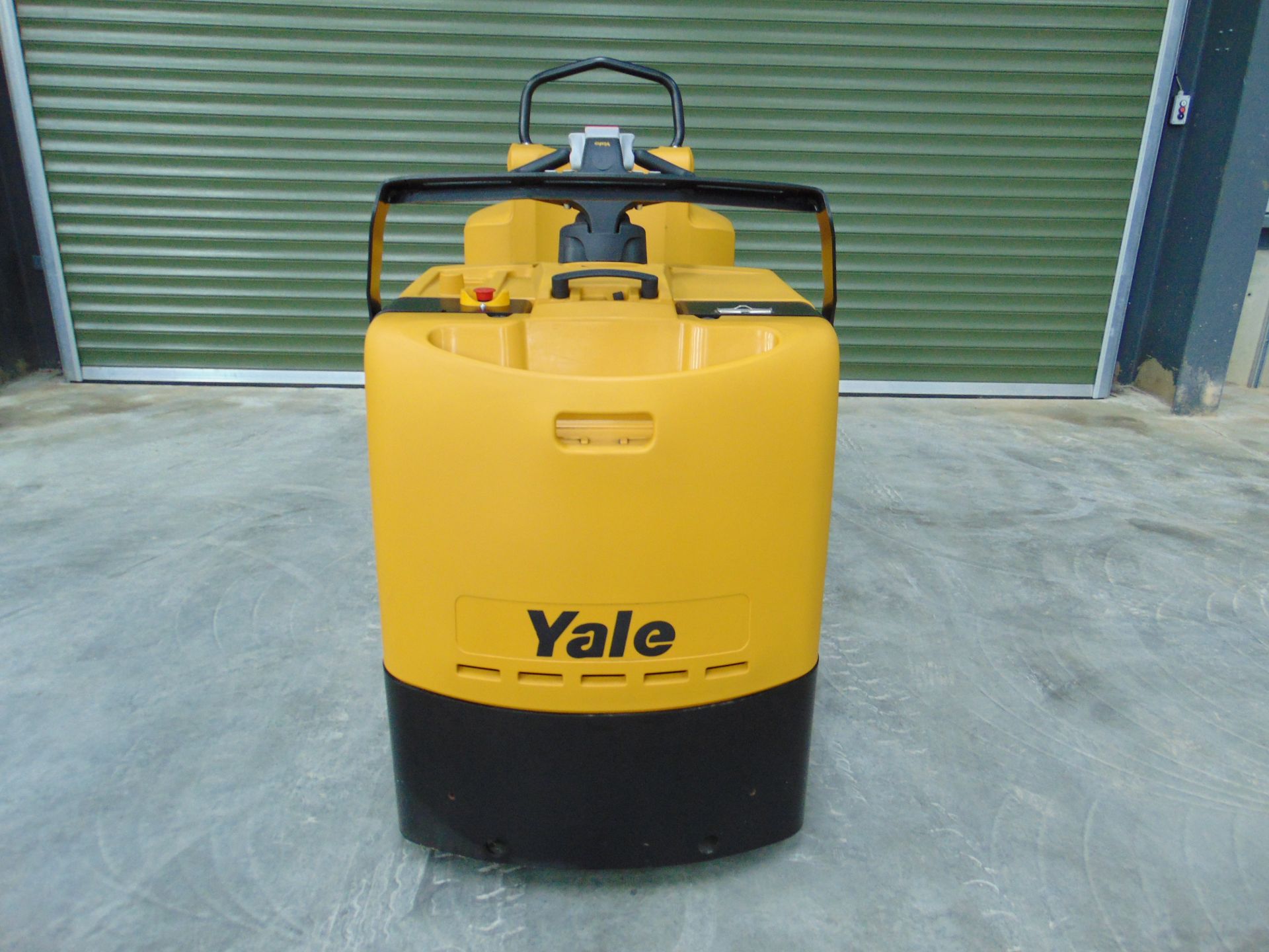 New Unused 2022 Yale MO20 2000Kg Electric Pallet Truck w/ Battery Charger Unit - Image 6 of 20