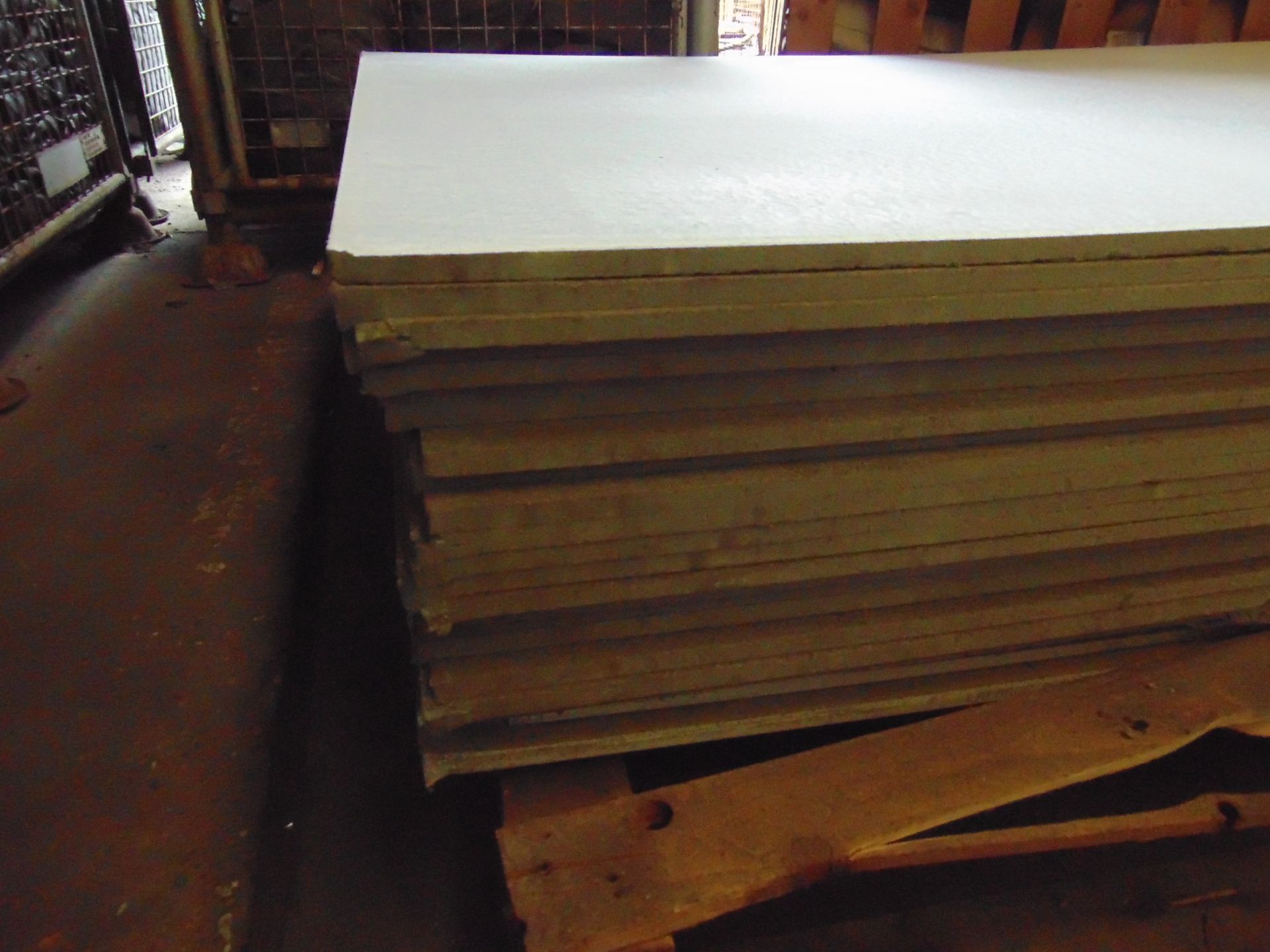 1 x pallet of 20 New Unissued Fibre / Insulating Boards 8ft x 4ft x 0.5 inch - Bild 3 aus 4