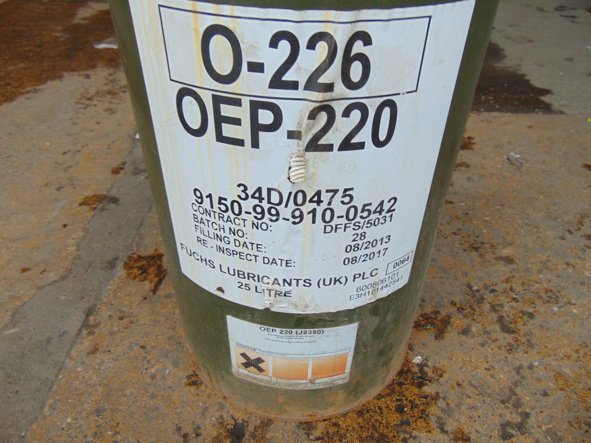 1 x 25 Litre Drum of OEP-220 Engine Oil Unissued MoD Reserve Stock