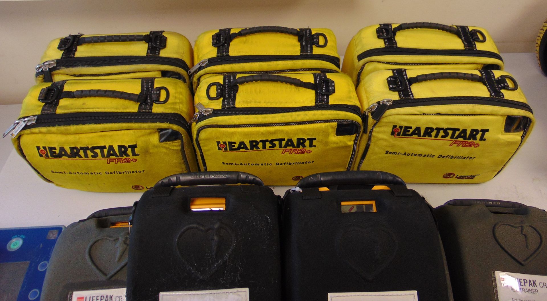 13 x Various Defibrillator Units - Image 4 of 5