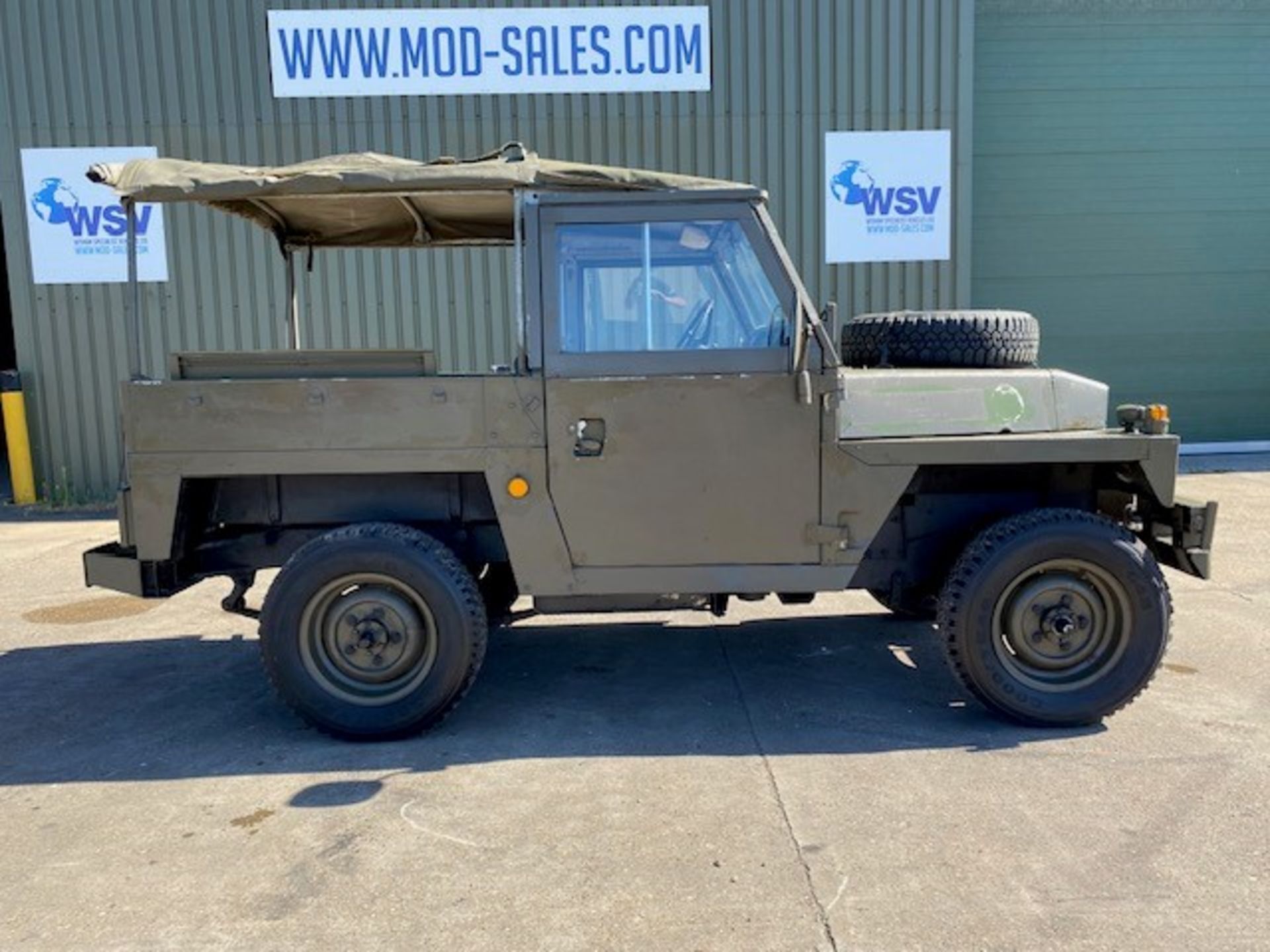 Land Rover Lightweight 2.25 diesel LHD soft top - Bild 7 aus 57