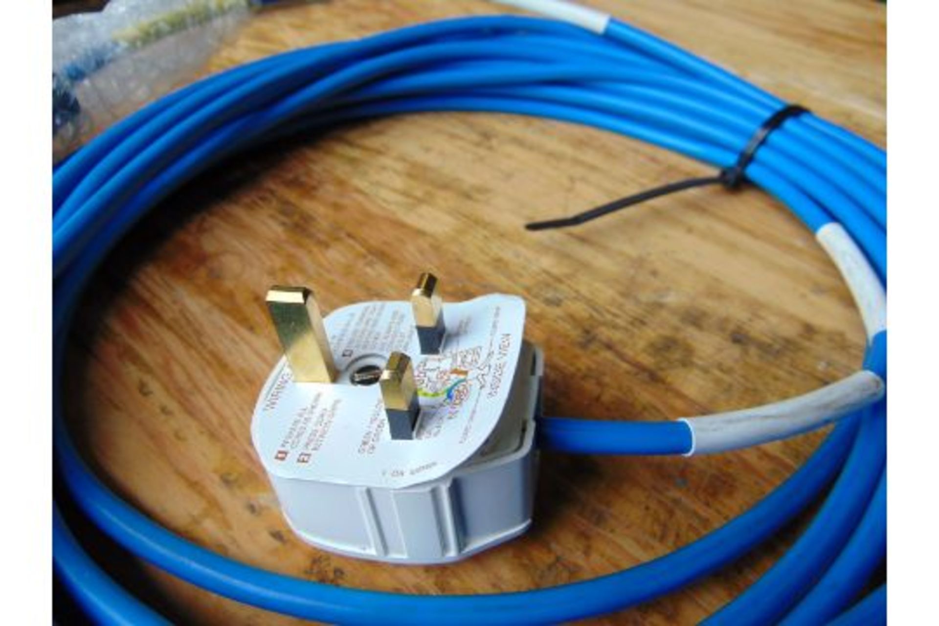 2 x Extension Power Cables. - Image 3 of 4