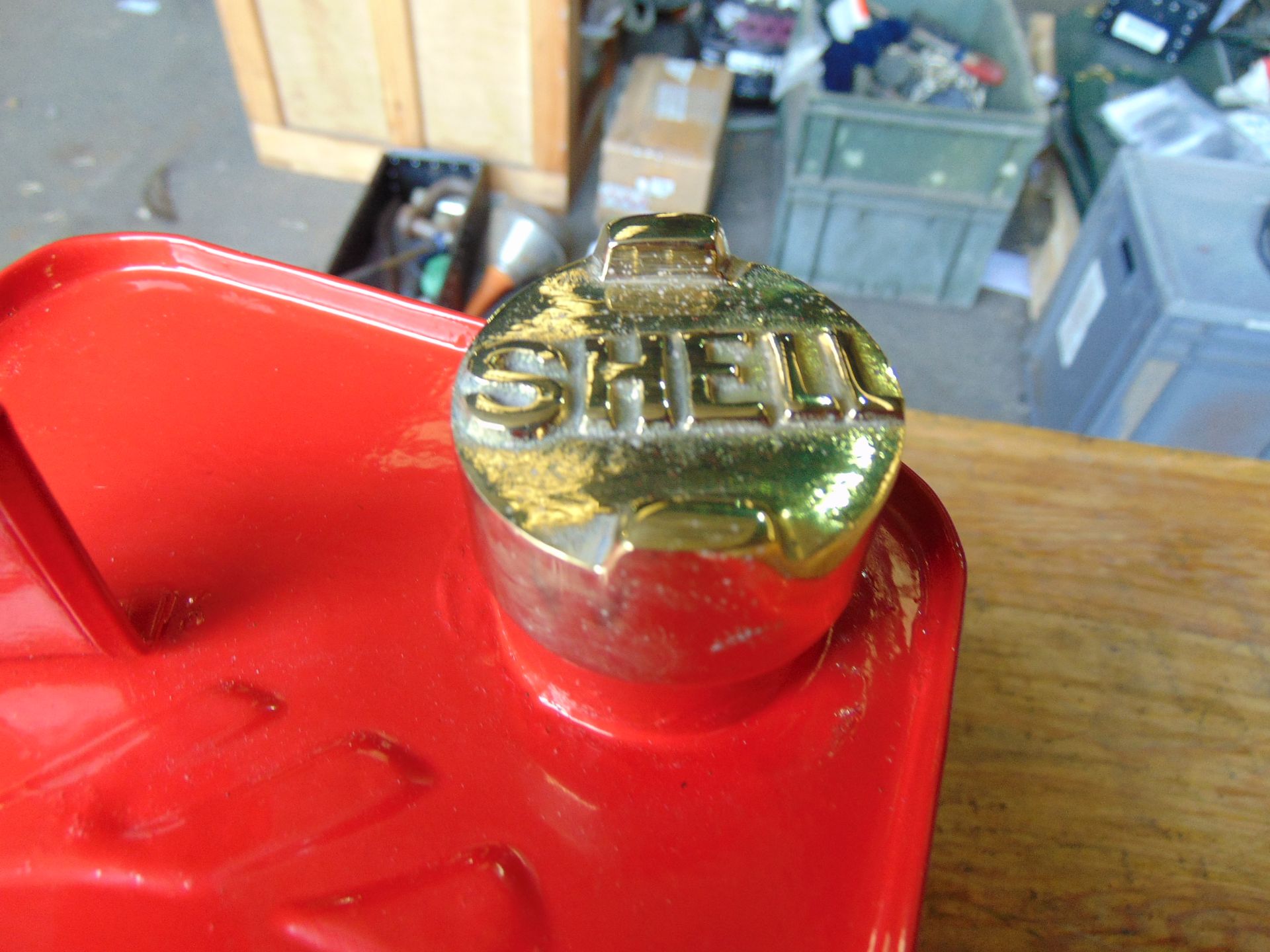 New Unused Shell Motor Spirit 1 Gall Fuel/Oil Can with Brass Cap - Image 3 of 7