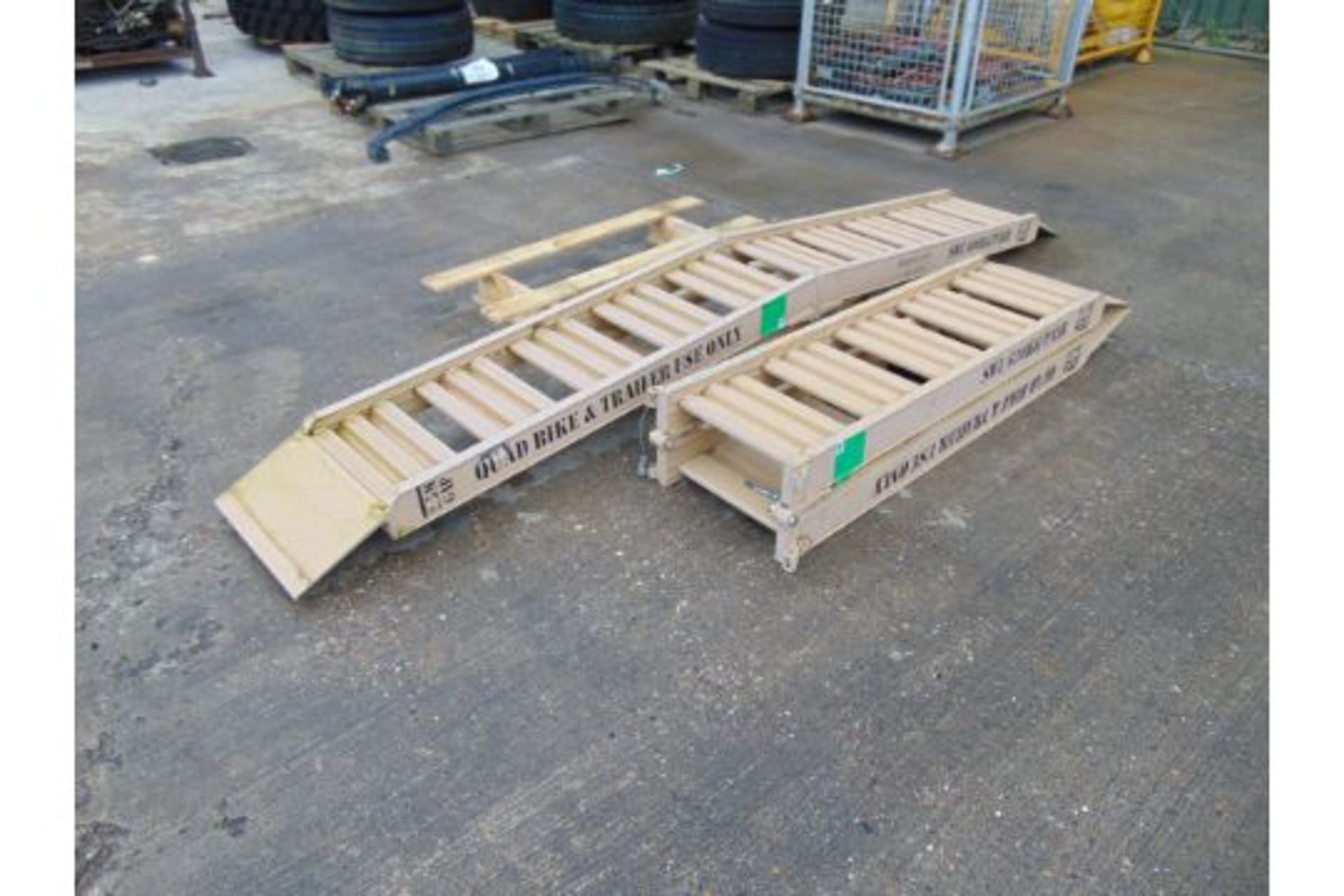 Pair of Heavy Duty Aluminium Folding Quad Bike RTV Ramps, 3.1m long, SWL Per Ramp 600kg - Image 6 of 9