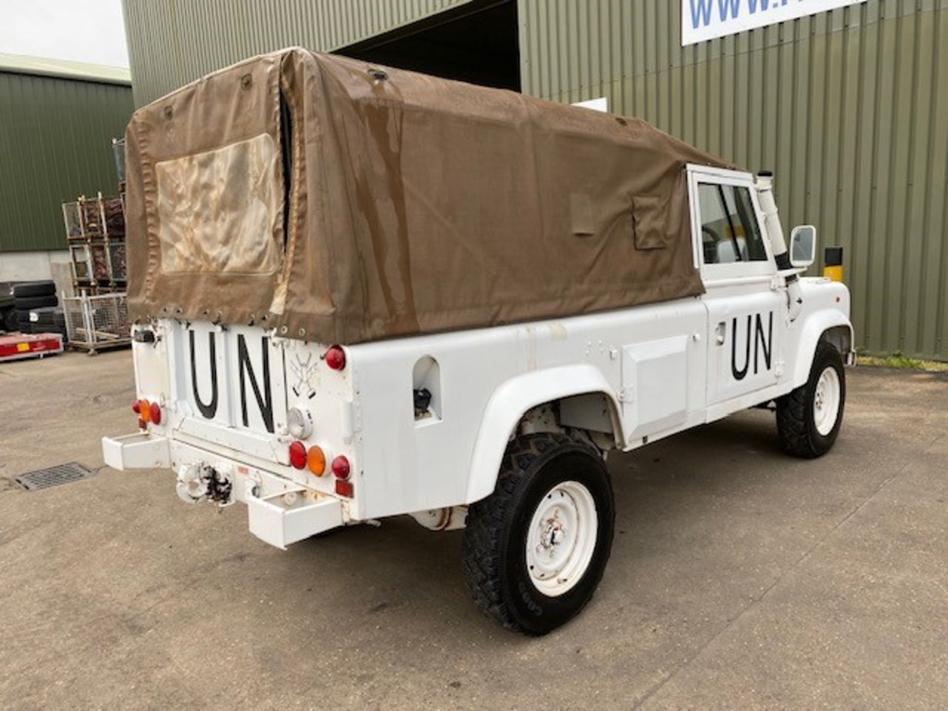 Land Rover 110 Wolf RHD Soft Top - Image 5 of 54