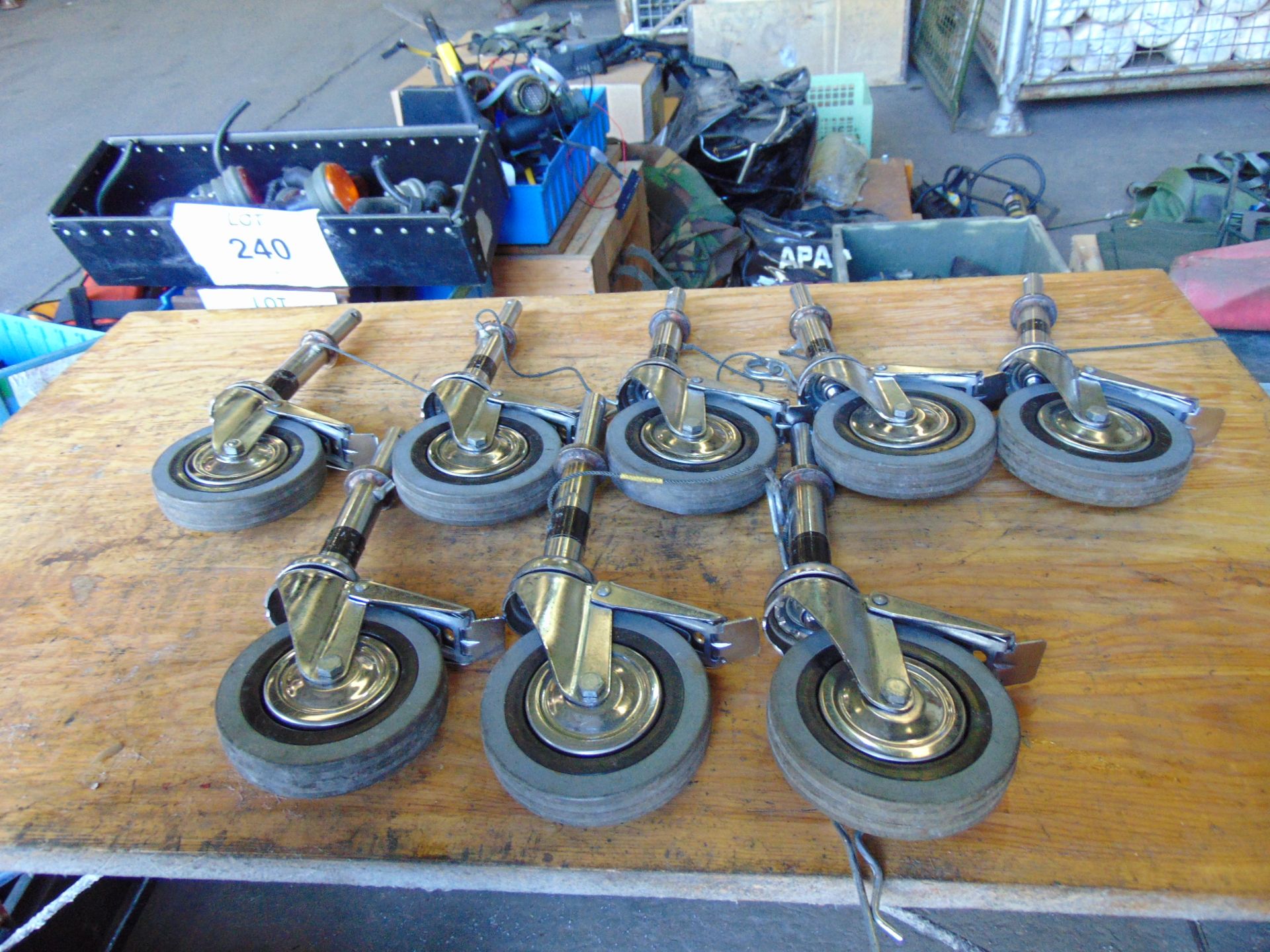 8 x Casters With Brake - Image 2 of 5