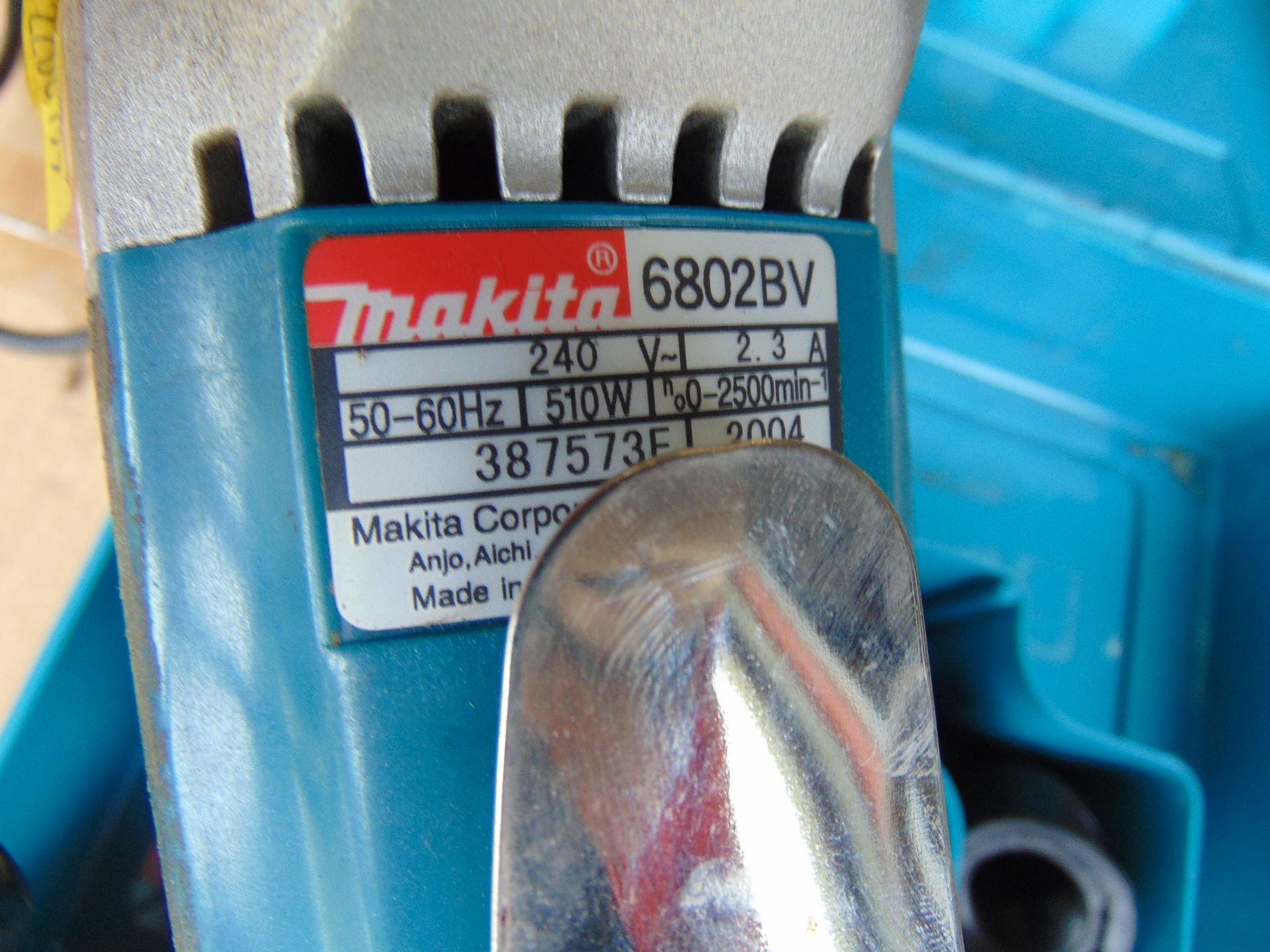 Makita 240v Model 6802BV Electric Wrench / Screw Driver from UK Fire Service Workshop in Case - Image 5 of 6