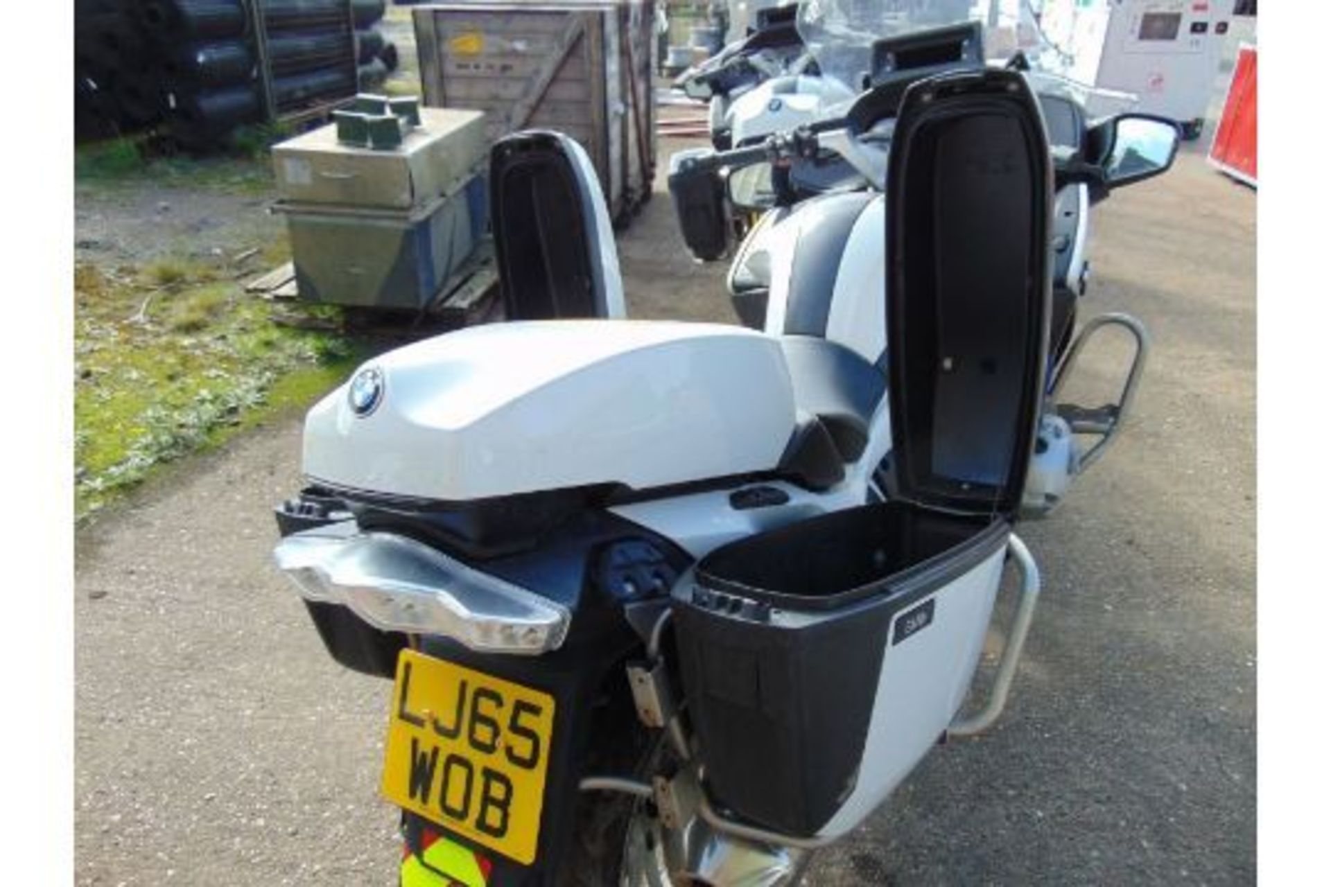 2015 BMW R1200RT Motorbike - Recent release from UK Police - Image 9 of 19