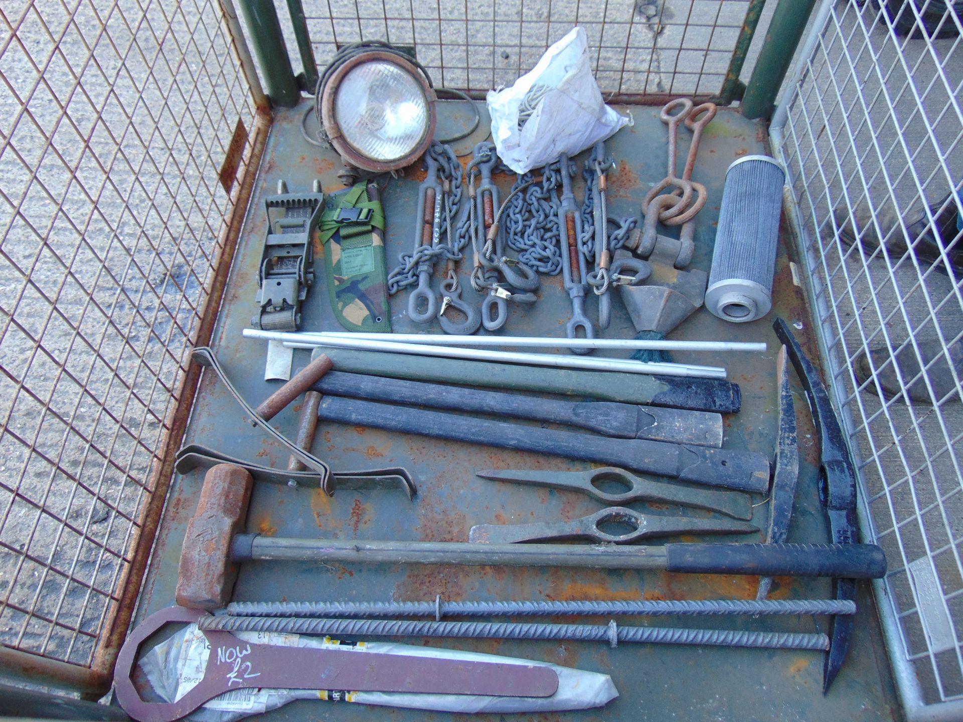 1 x Stillage Tools, Load Binders, Search Light Etc - Image 2 of 5