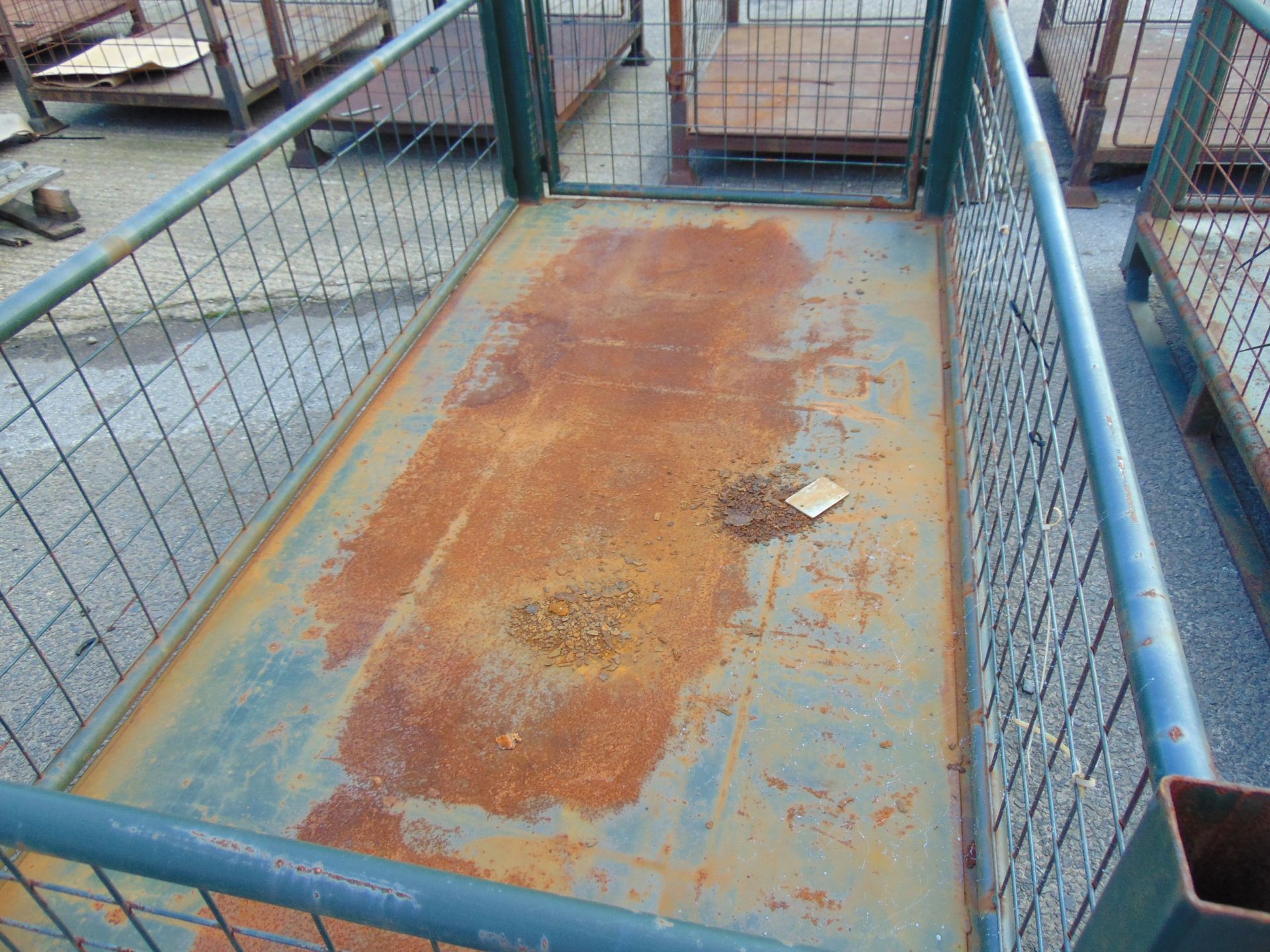 MOD Heavy Duty Stacking Steel Stillage Post Pallet - Image 2 of 3