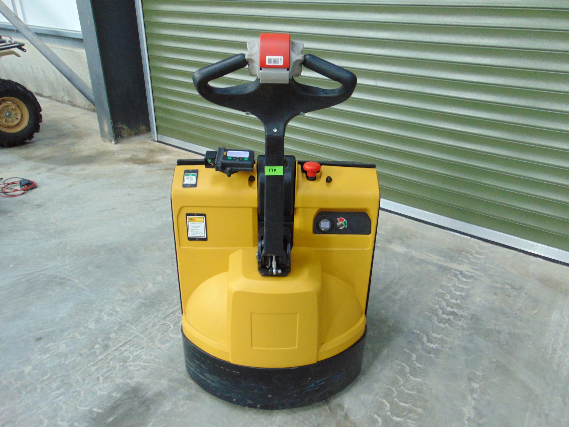 2020 Yale MP20 Electric Pallet Jack w/ Battery Charger Unit - Image 11 of 23