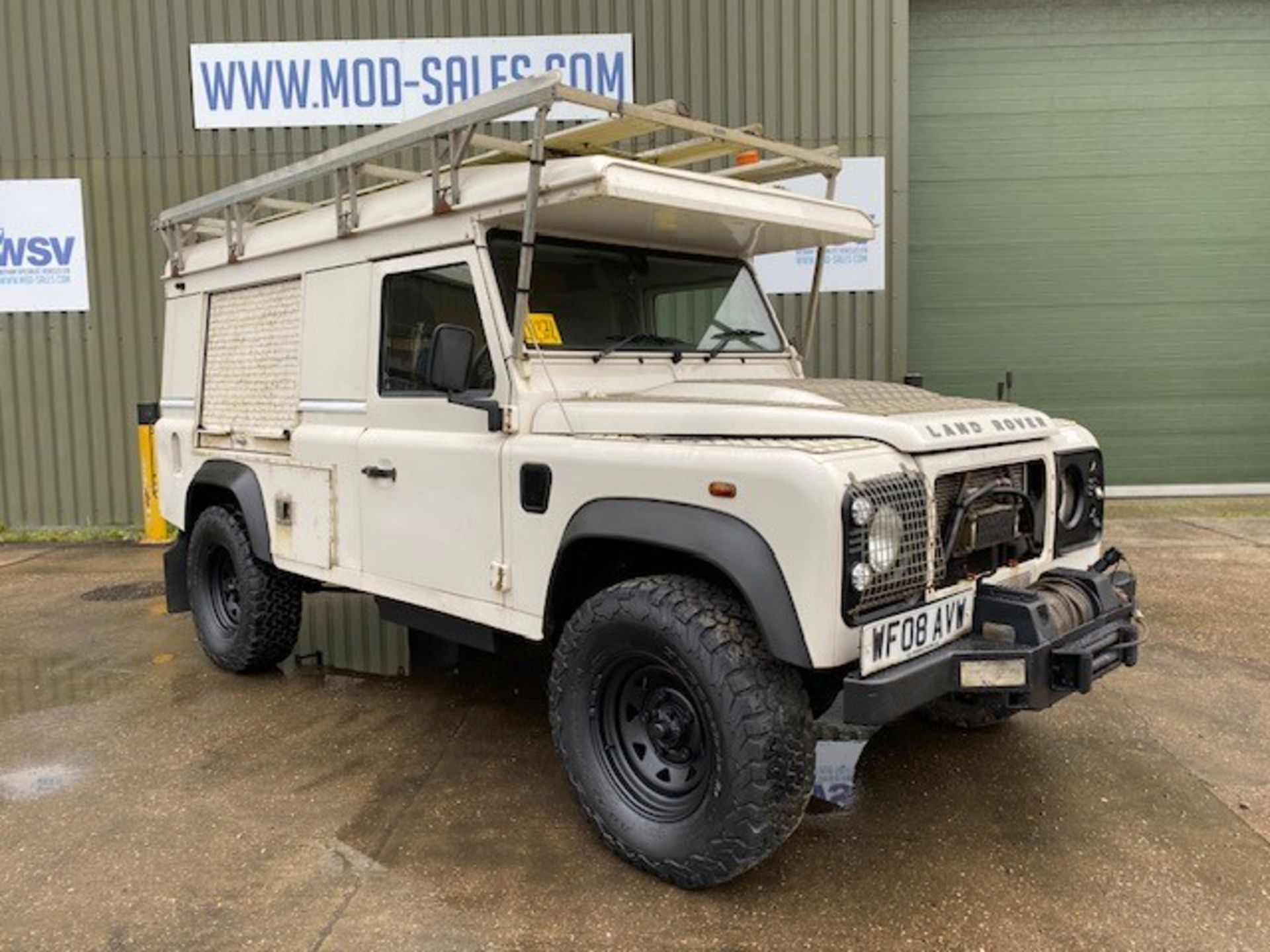 Land Rover Defender 110 2.4 Utility (mobile workshop) - Image 3 of 64