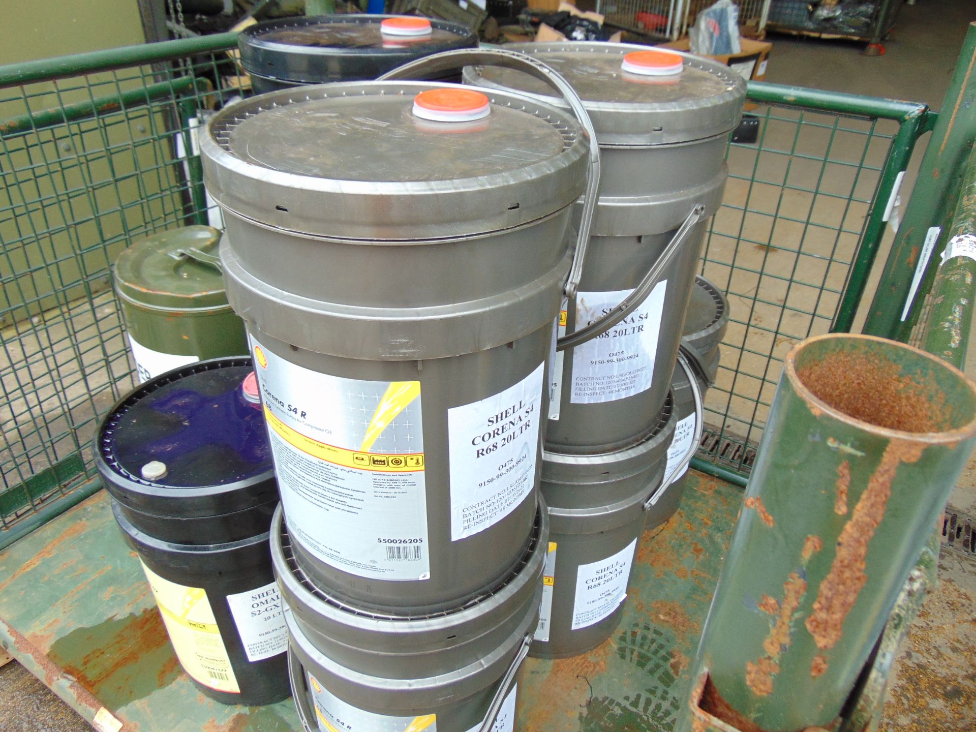 5 x 20 Litre Drums Shell Corena S4R 68, High Quality Lubricating oil New Unissued MoD Reserve Stocks