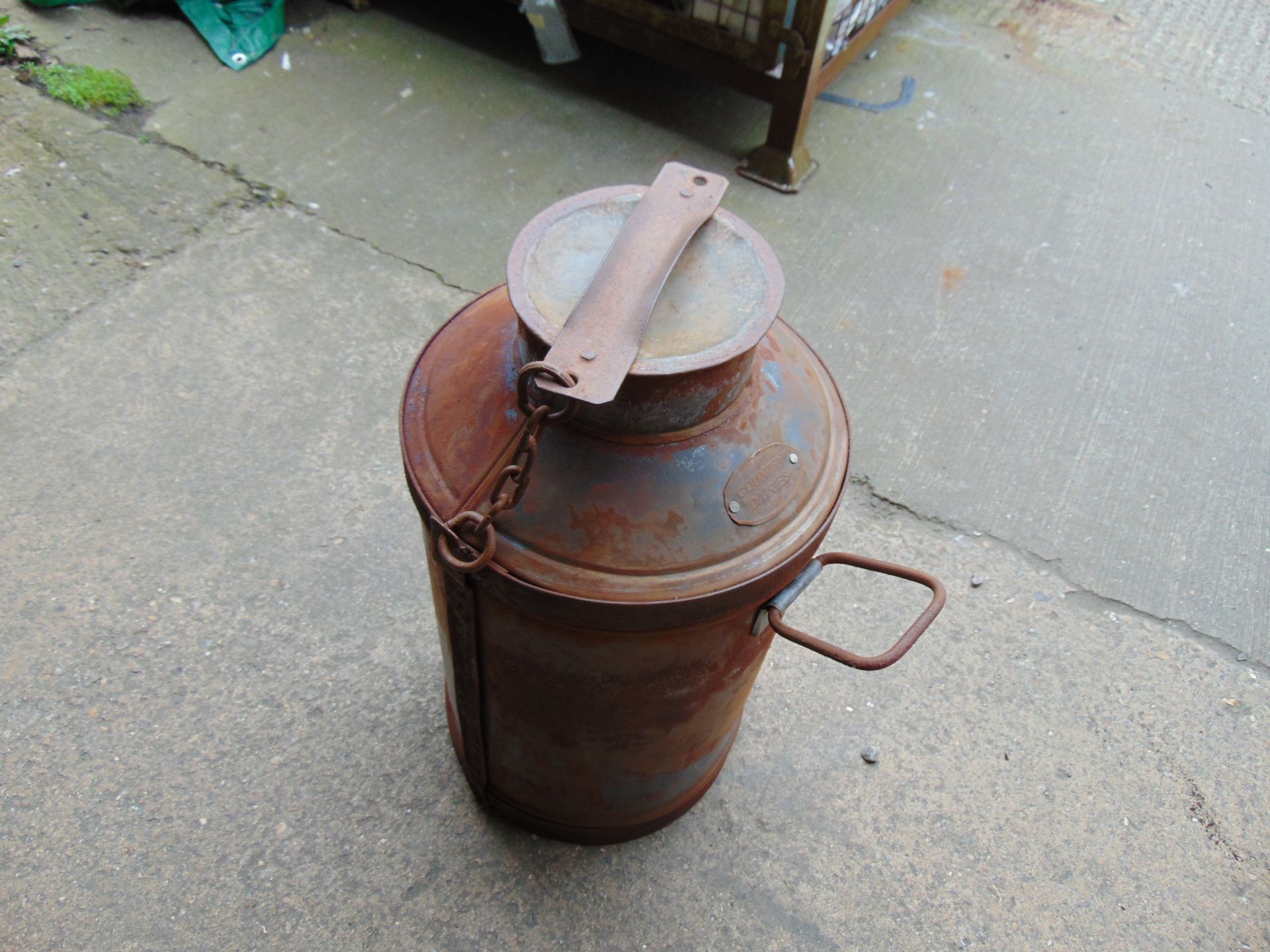 Galvanised Antique 5 gall Milk Churn - Image 4 of 5