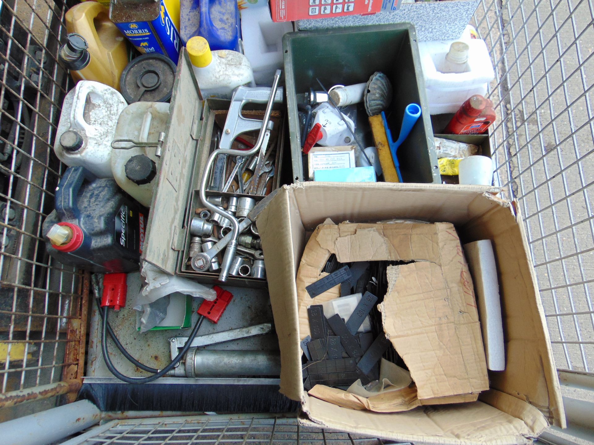 Stillage of Tools, Oils, Cleaners, Grease ect. - Image 2 of 3