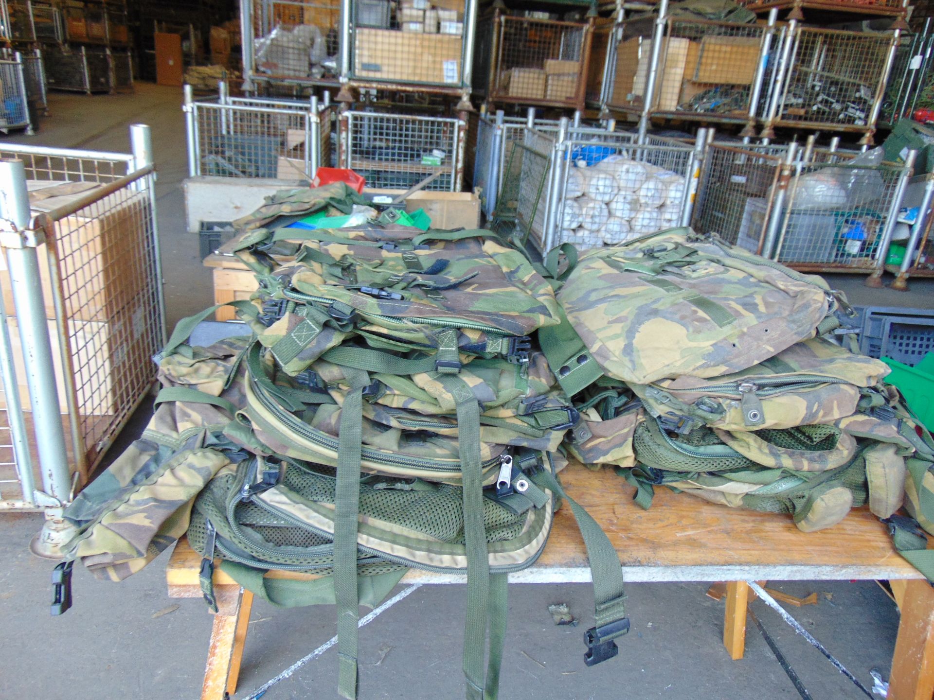 8 x DPM Camo Radio Packs Clansman Etc - Image 6 of 6