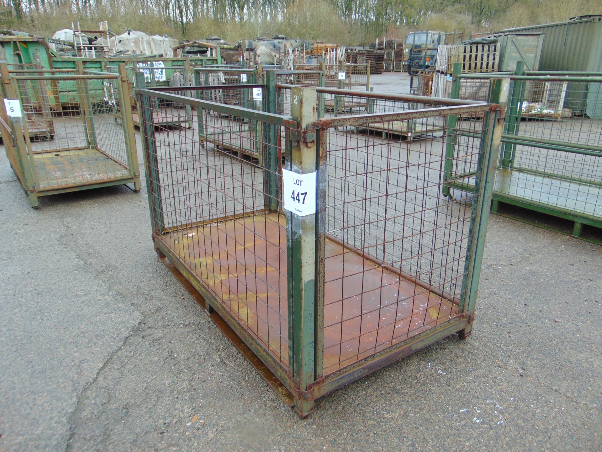 Heavy Duty MOD Steel Stacking Stillage w/ Removeable Side Bars & Corner Posts - Image 2 of 3