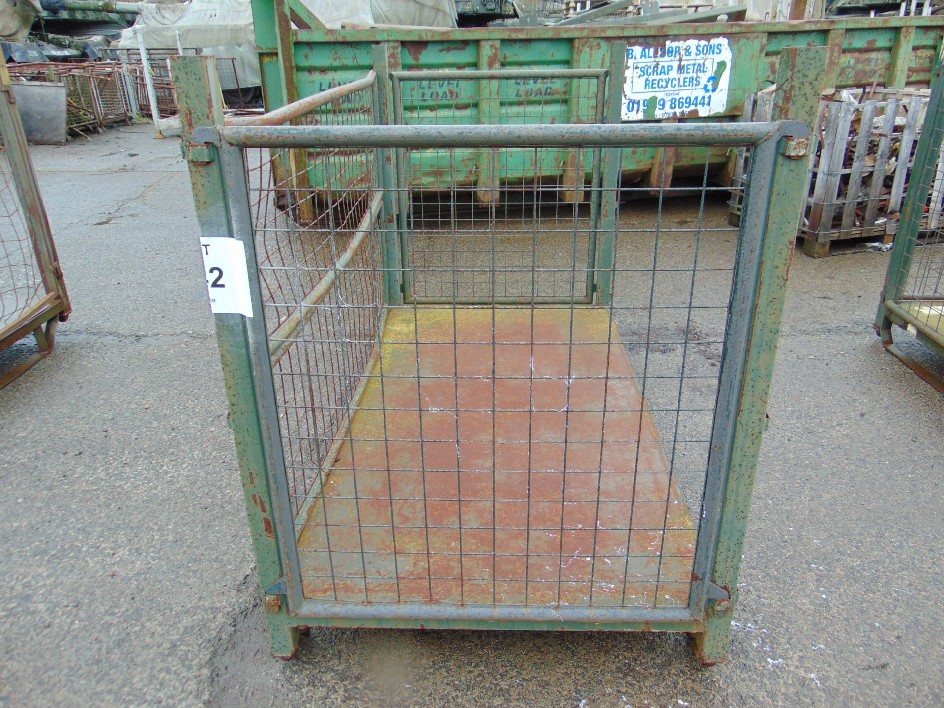 Heavy Duty MOD Steel Stacking Stillage w/ Removeable Side Bars & Corner Posts - Image 3 of 3