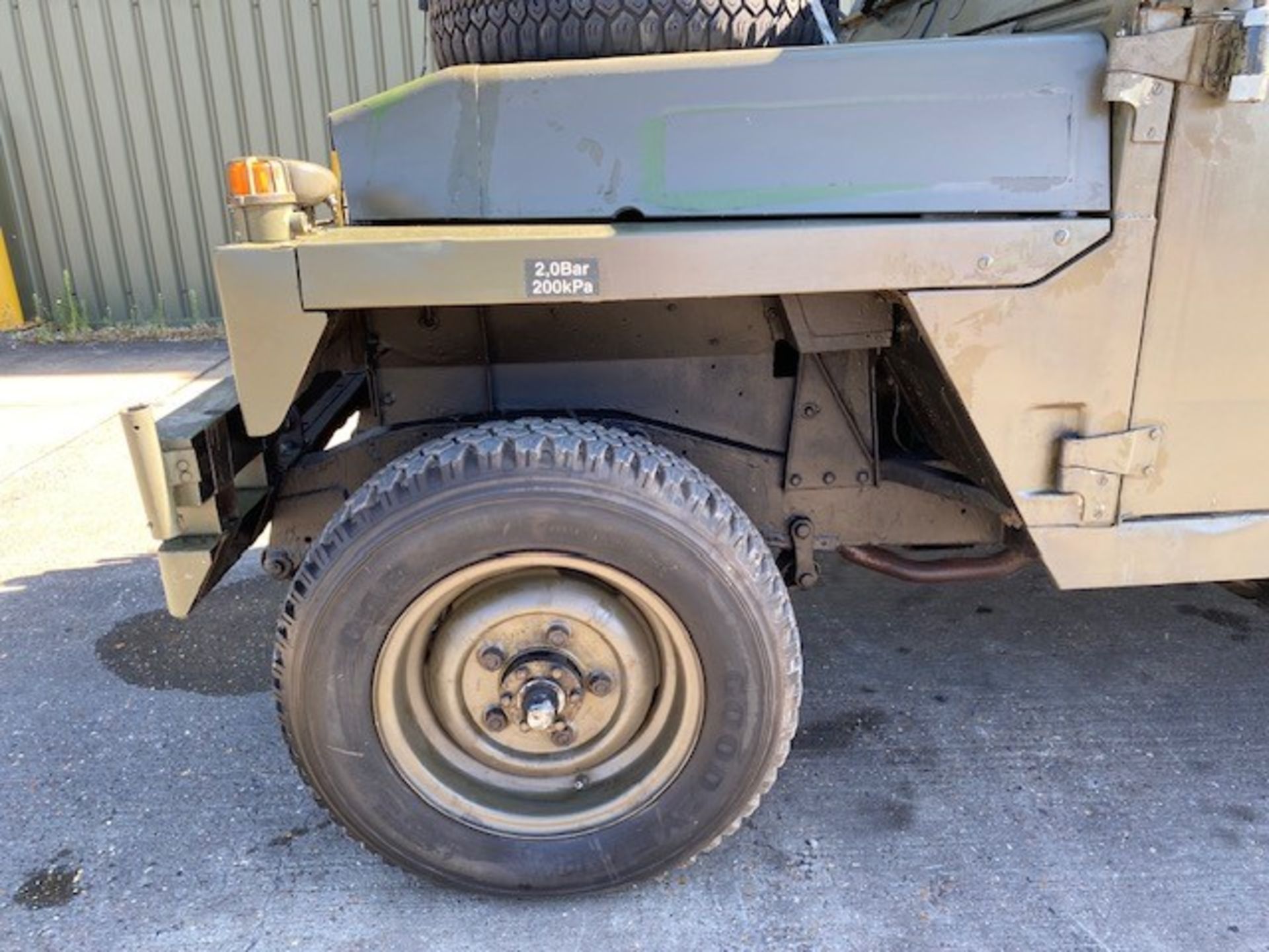 Land Rover Lightweight 2.25 diesel LHD soft top - Image 40 of 57