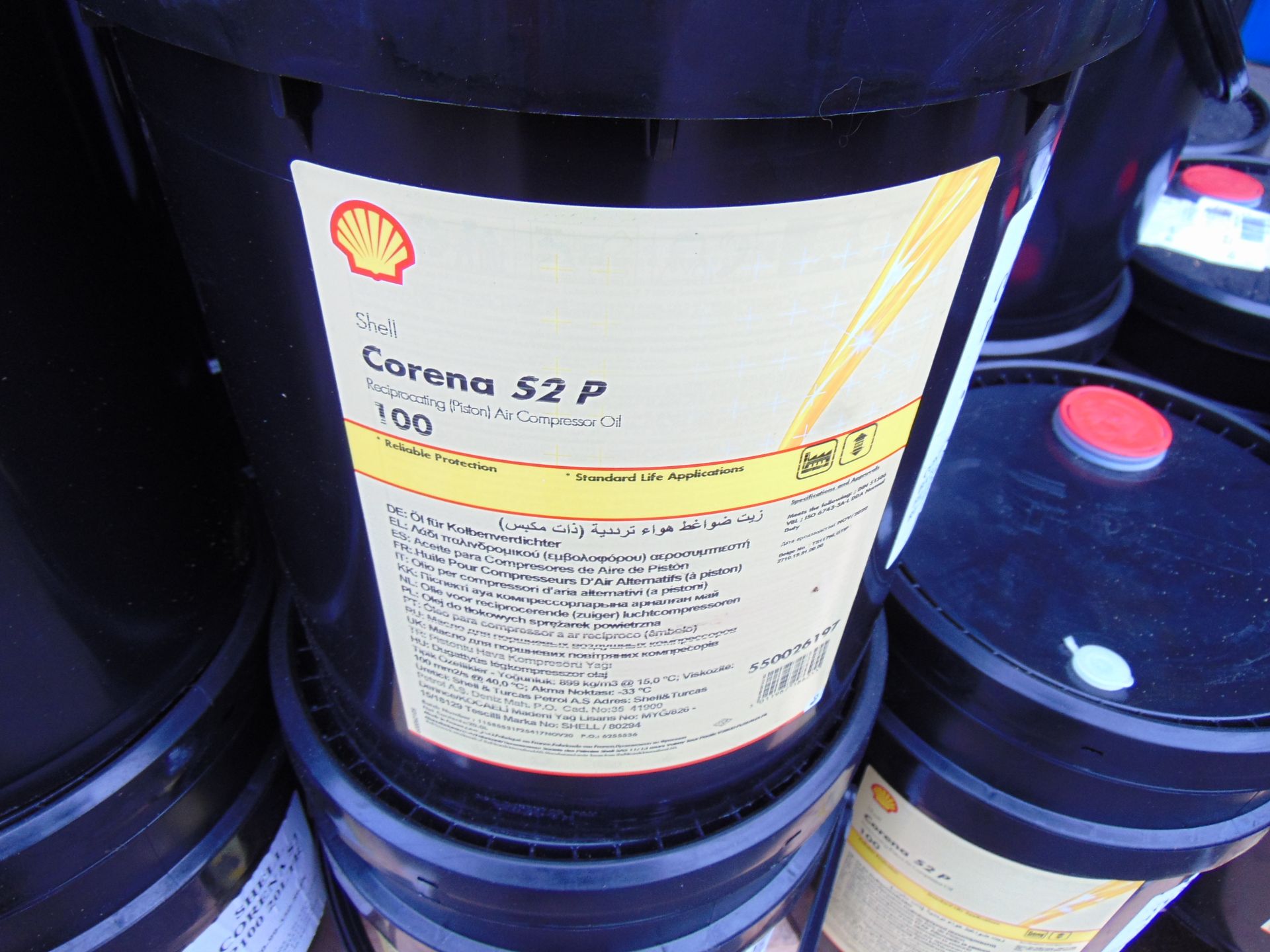 19 x 20 Litre Drums of Shell Corena S2 P100 High Quality Lubricating Oil - Image 2 of 5