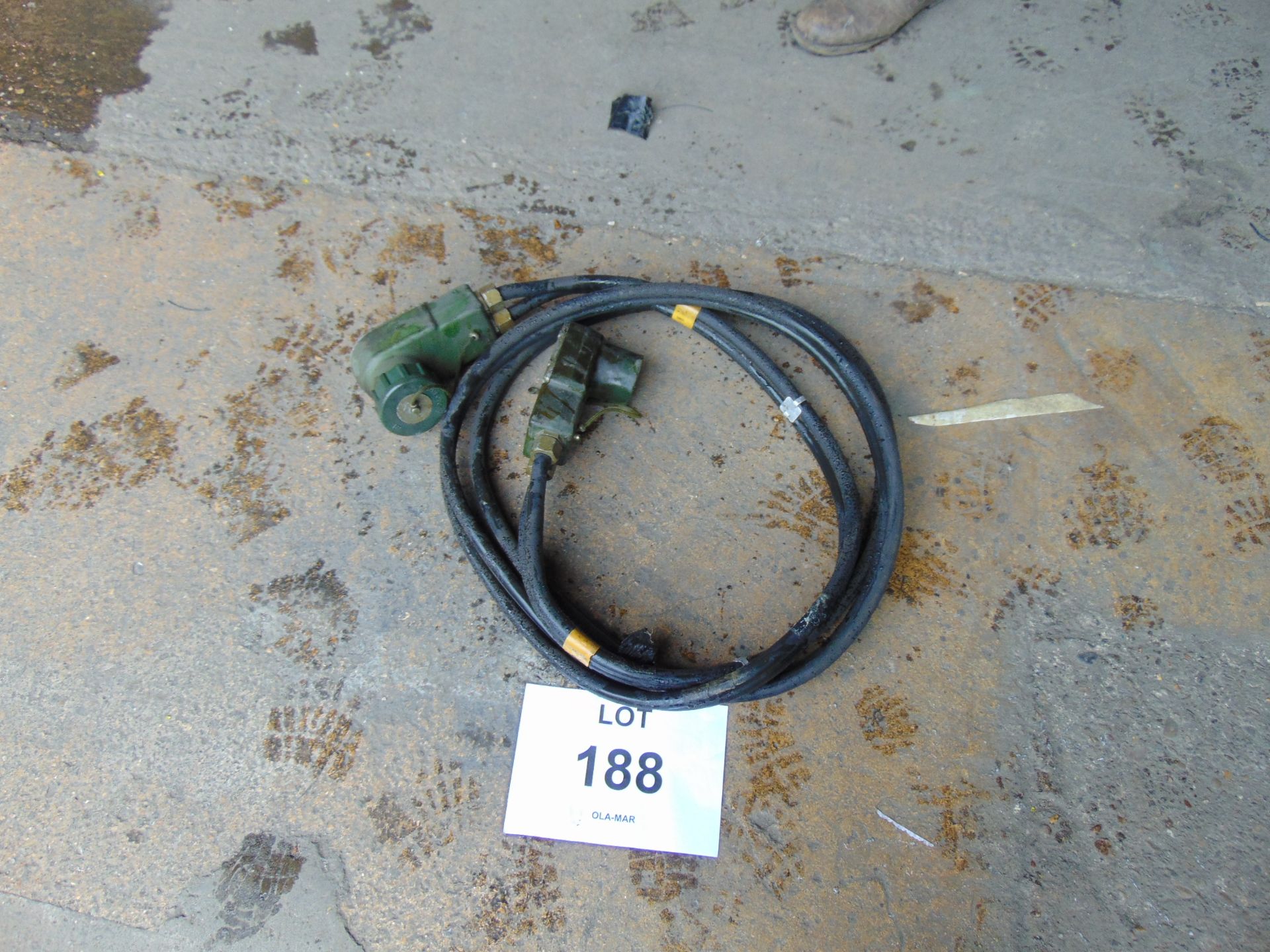 1 x Nato Inter Vehicle Jump Start Cable