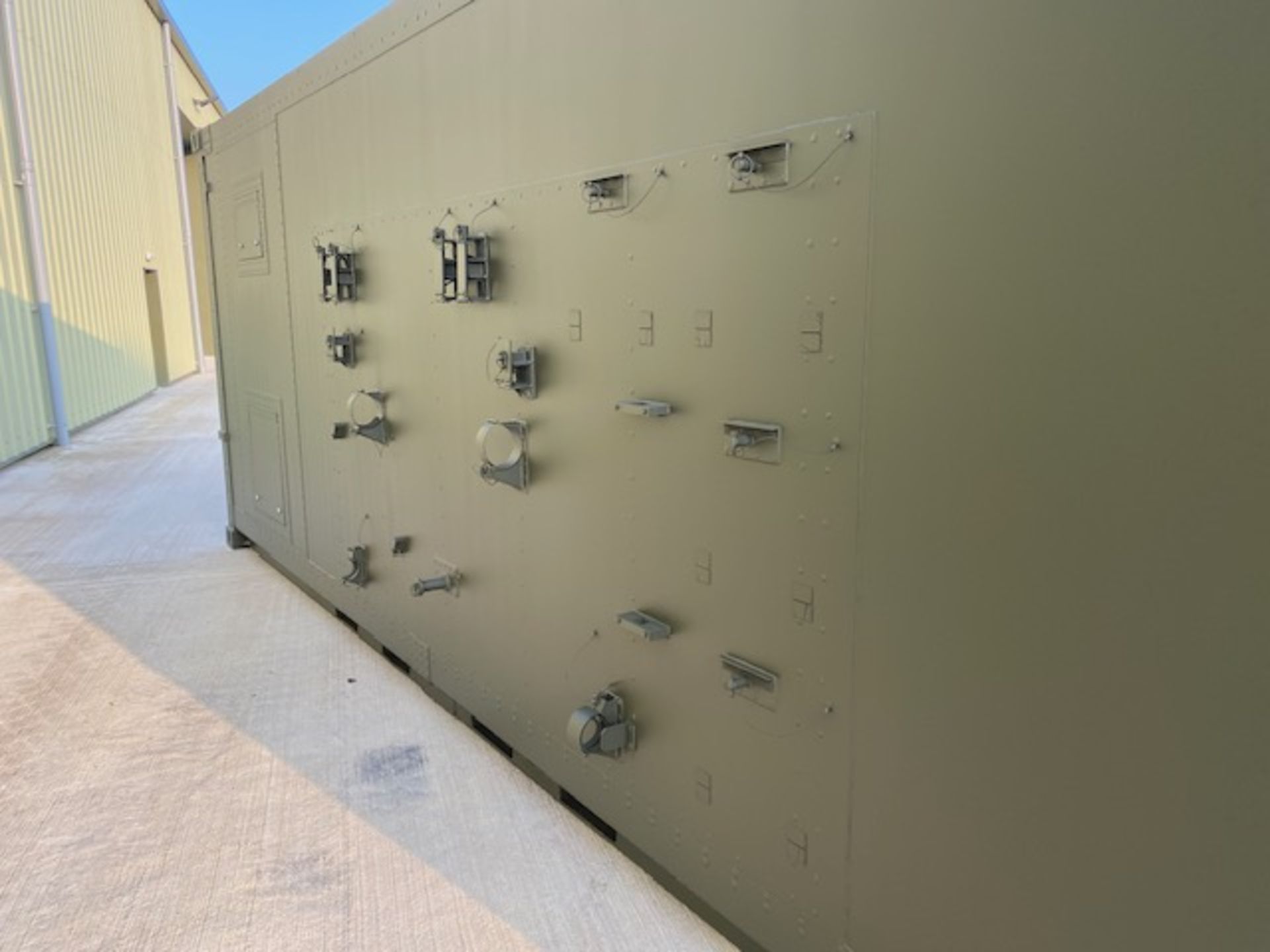 Transportable Lithium-ion Battery Storage & Charging Container From the UK Ministry of Defence - Image 7 of 65