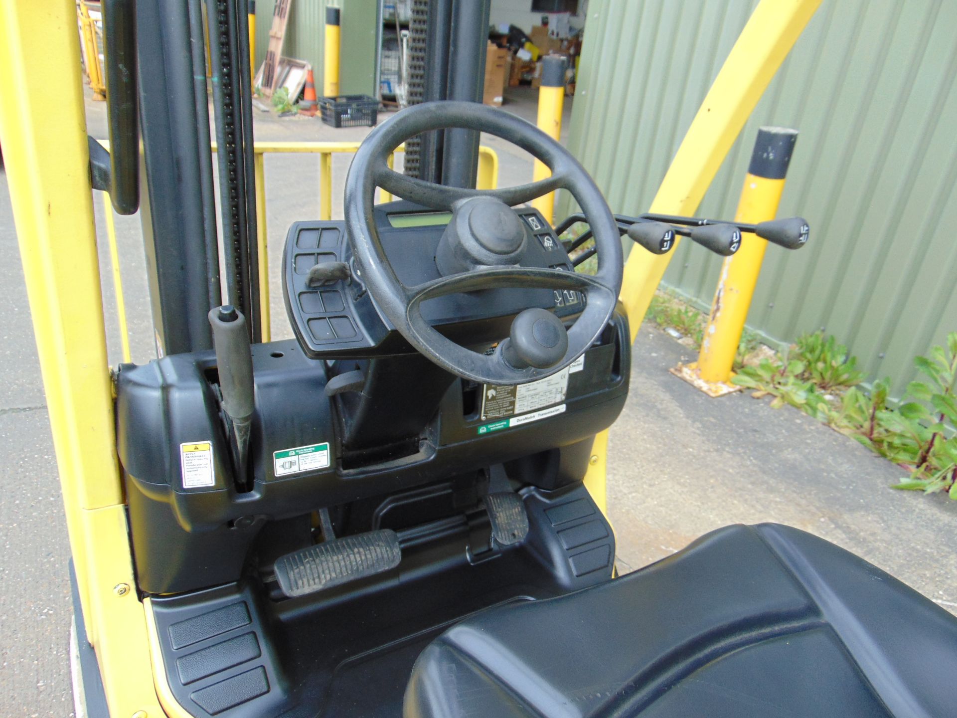 2015 Hyster S3.0FT - LPG / Gas Fork Lift Truck - Image 23 of 50