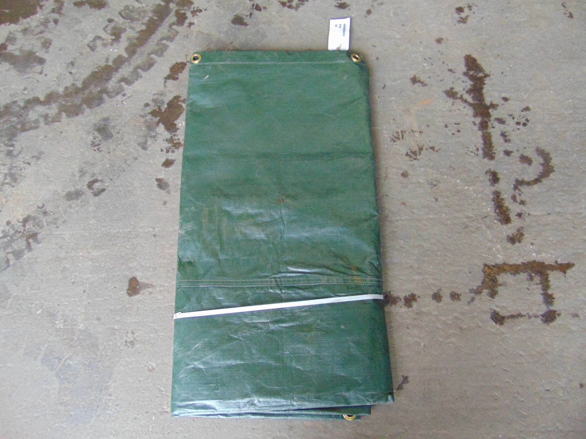 1 x New Unissued 4m x 4m Tarpaulin Sheet - Image 2 of 3