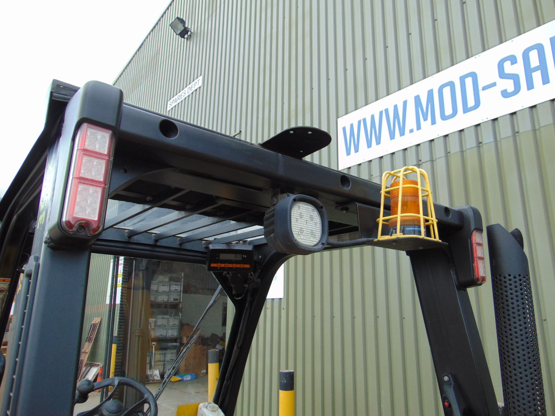 2011 Yale GDP 35VX Diesel Fork Lift Truck - Image 35 of 48