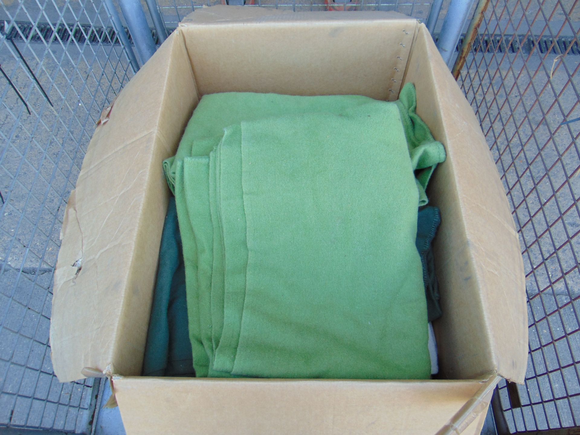 Stillage Ambulance/Stretcher Blankets from MOD - Image 2 of 6