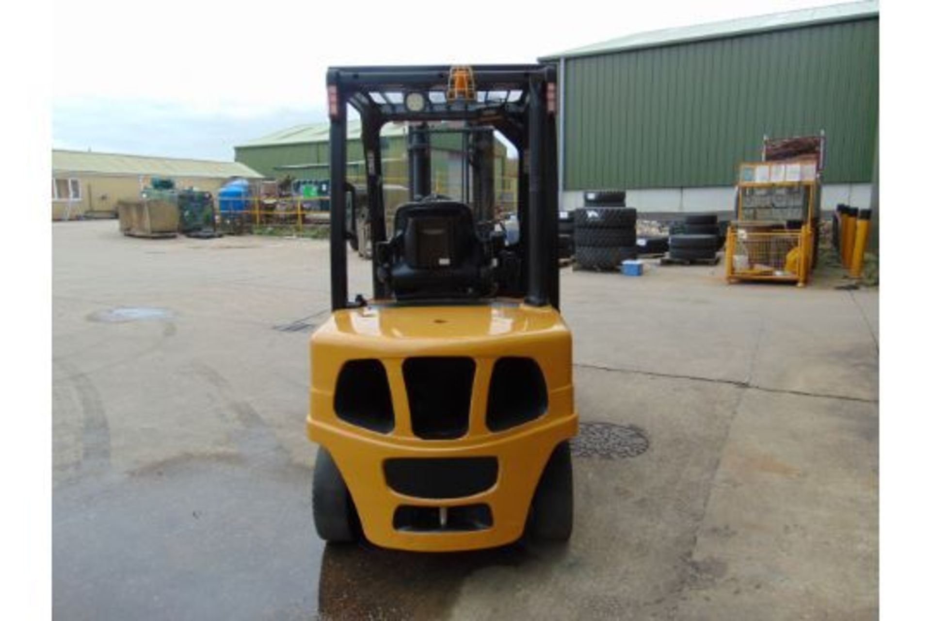 2011 Yale GDP35VX Fork Lift Truck - Triple 3 Stage Mast w/ Side Shift - Bild 4 aus 34