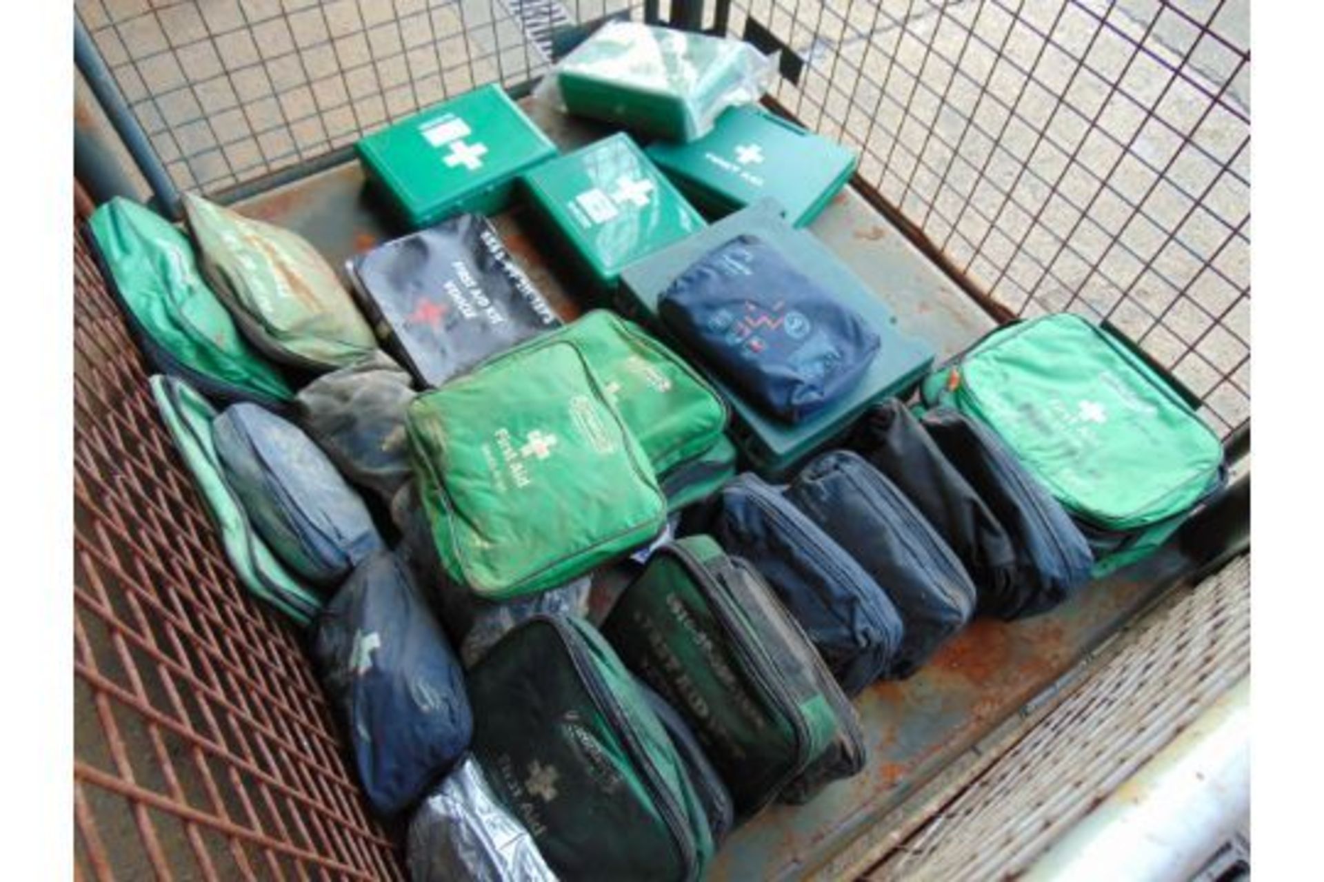 1 x Stillage of Vehicle First Aid Kits from MoD - Image 2 of 3