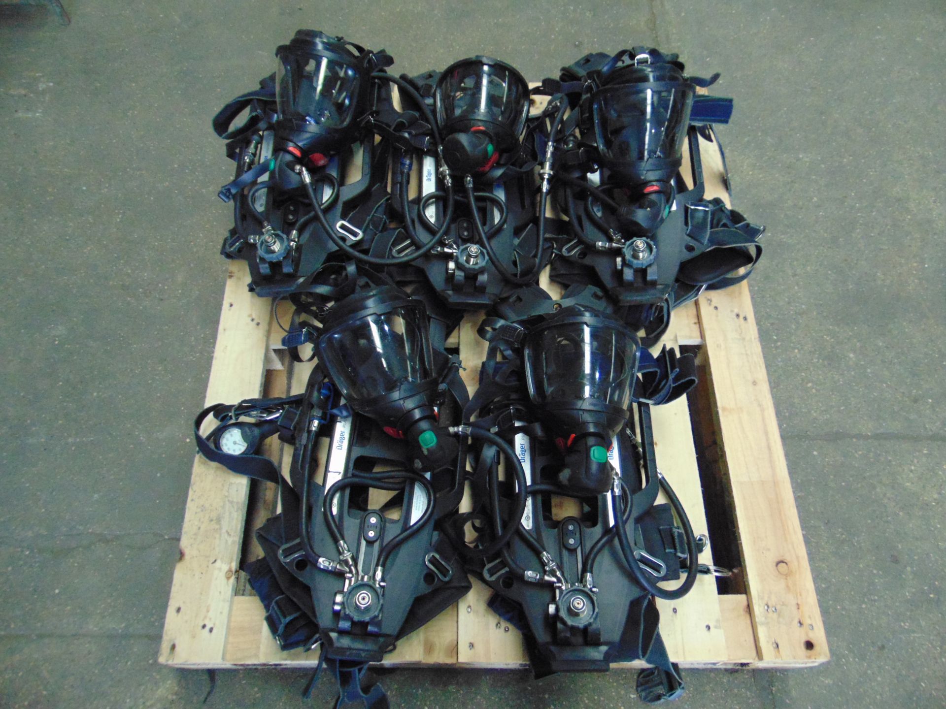 5 x Drager PSS 7000 Self Contained Breathing Apparatus w/ 10 x Drager 300 Bar Air Cylinders - Bild 8 aus 21