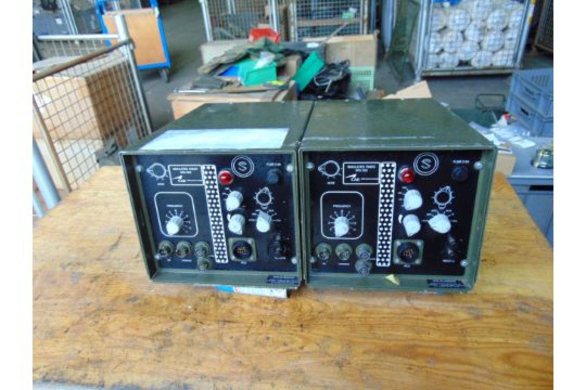 2 x UK/RT 353 VHF Simulated Radio for Land Rover Etc Vehicle Installation and Training - Image 4 of 4