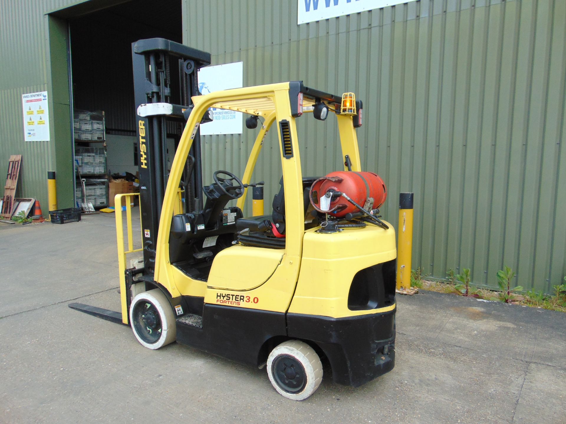2015 Hyster S3.0FT - LPG / Gas Fork Lift Truck - Image 4 of 50
