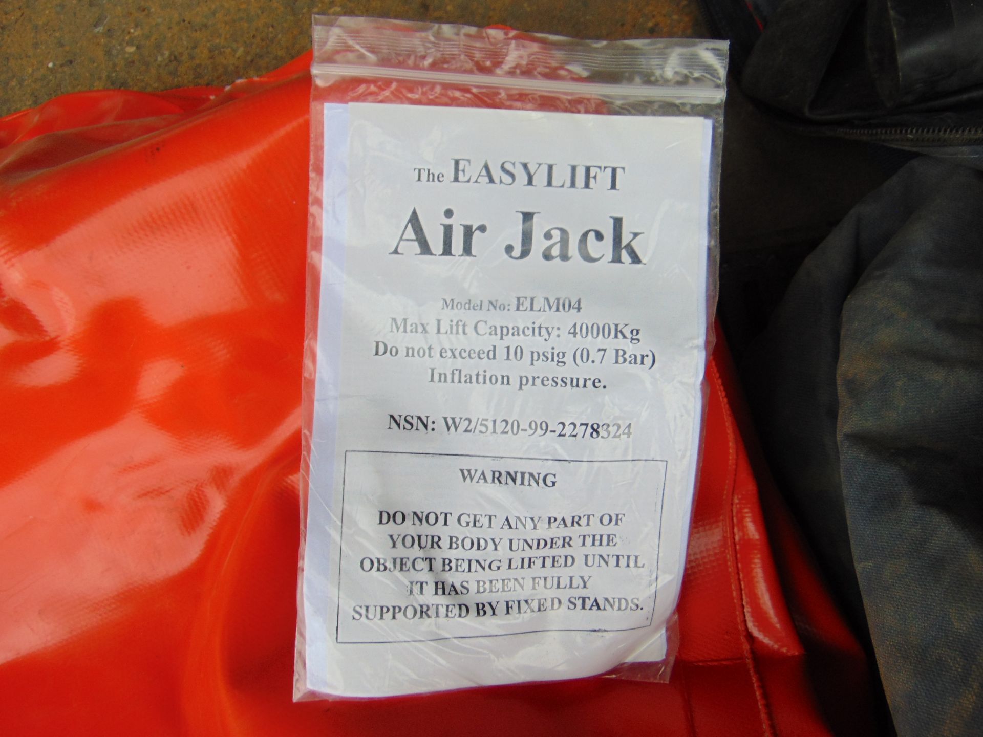 1 x Easy Lift Air Jack - 4000 Kg - in Carry Case - Image 4 of 6