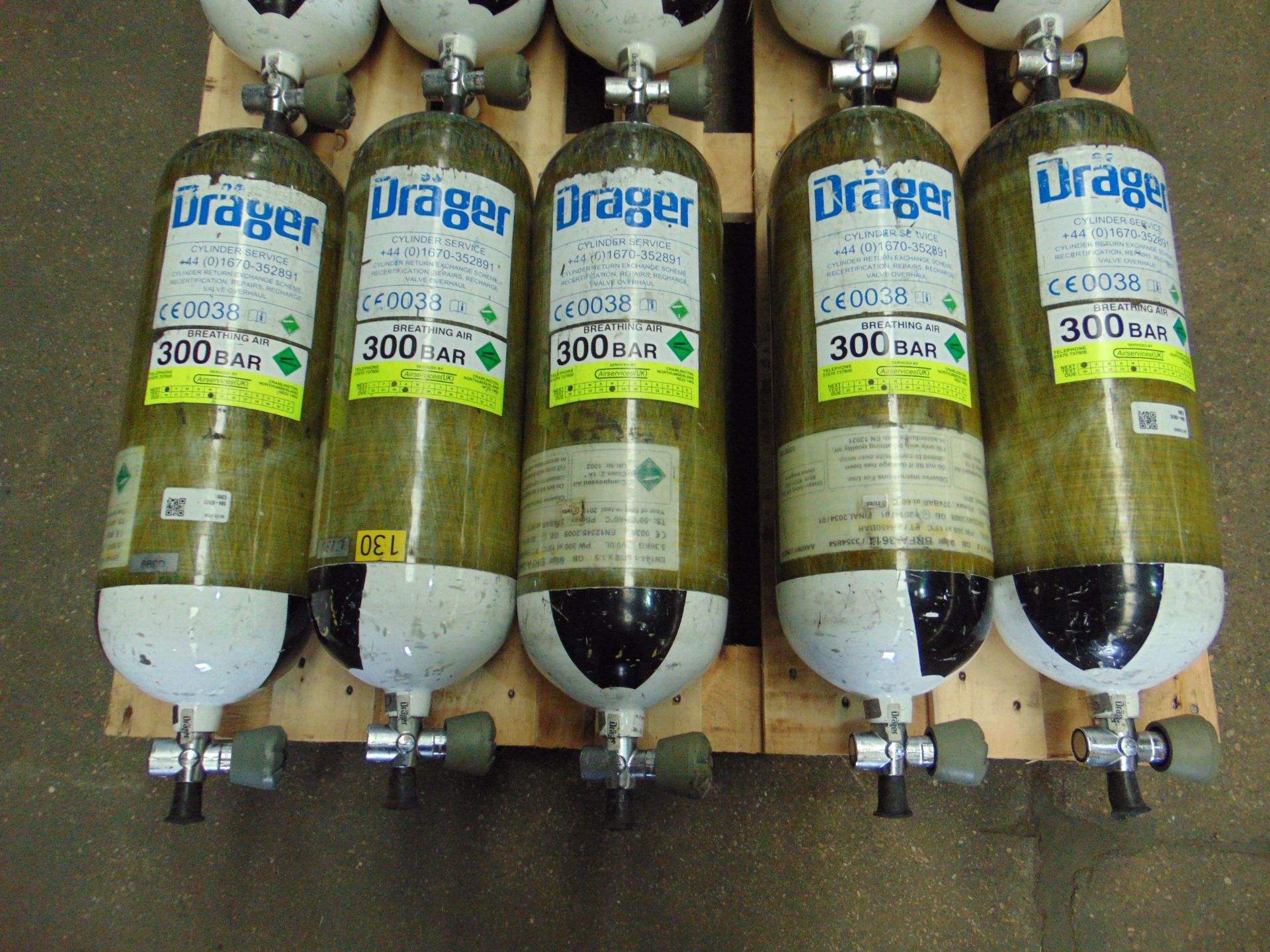 5 x Drager PSS 7000 Self Contained Breathing Apparatus w/ 10 x Drager 300 Bar Air Cylinders - Image 4 of 22