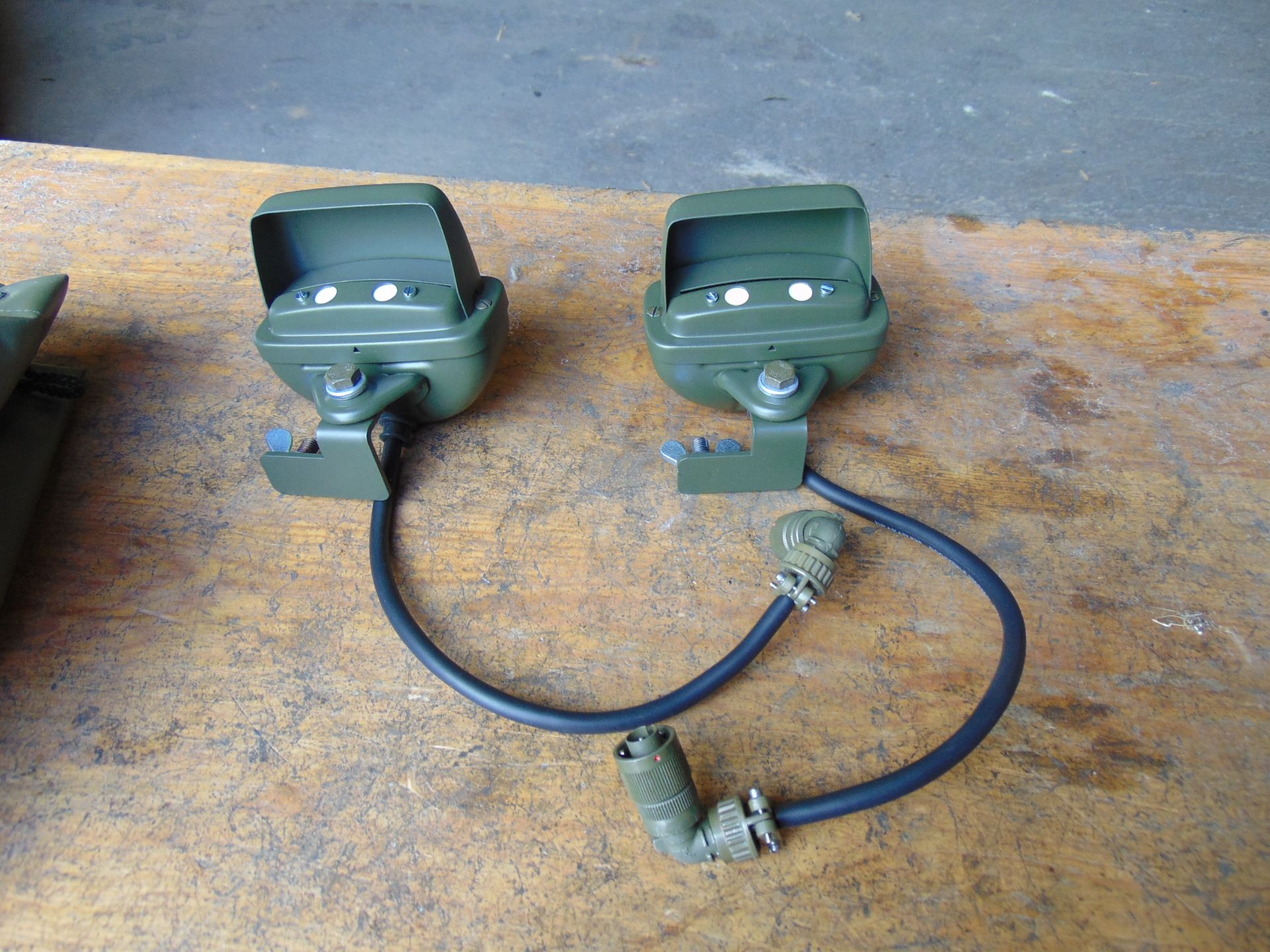 2 x New Unissued FV Indicator Lamps in Case - Image 2 of 5