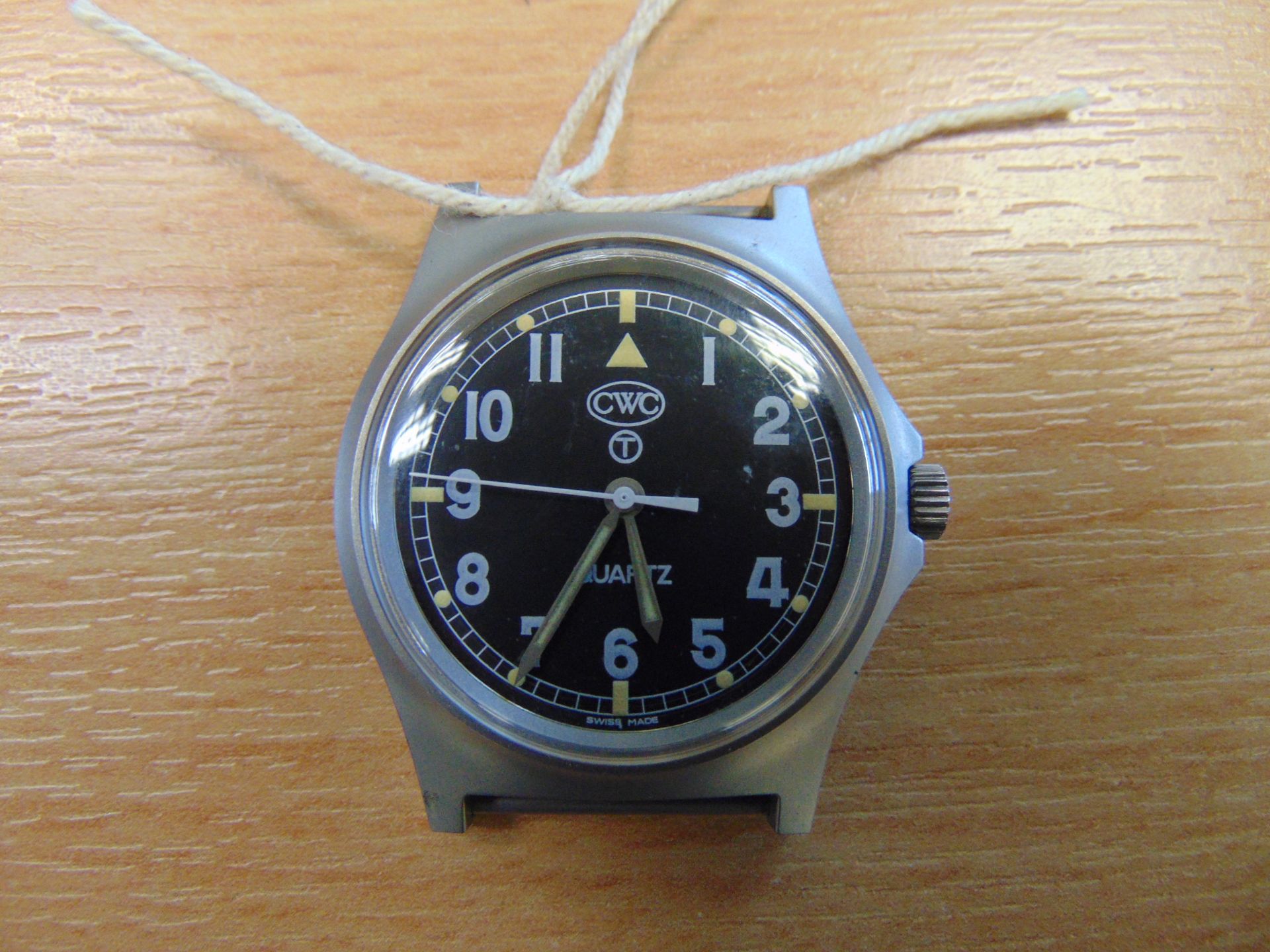 Unissued Condition CWC 0552 Royal Marines Issue Service Watch, Nato Marks, Date 1995 - Image 2 of 4