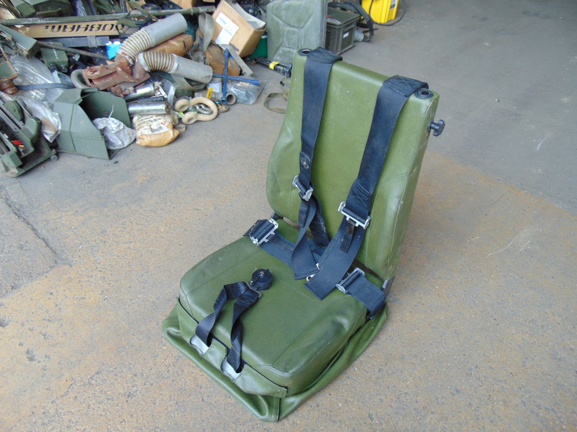 WIMIK Operator Seat c/w Harness - Image 2 of 4